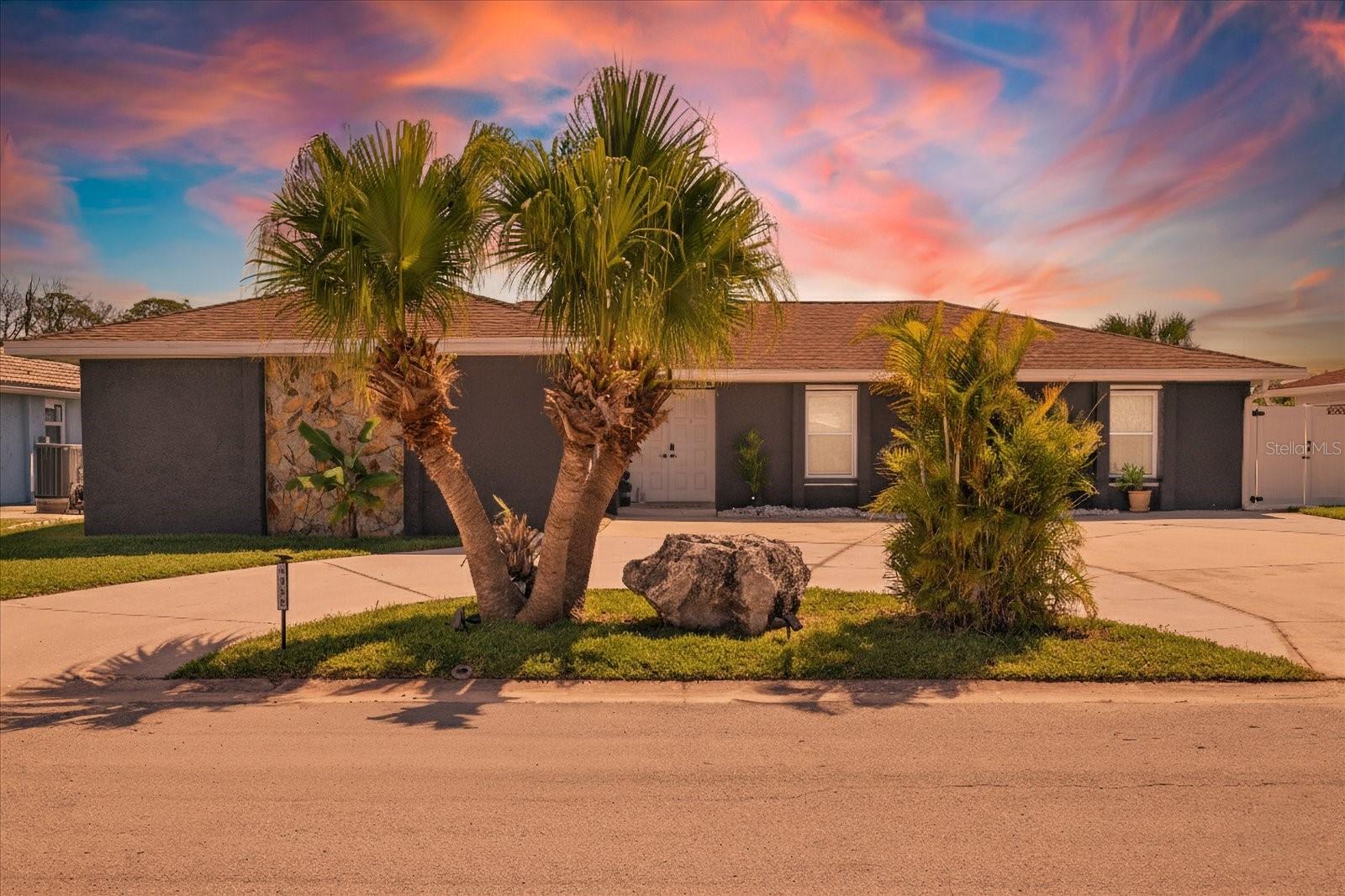 Image 2 of 92 For 4038 Rudder Way