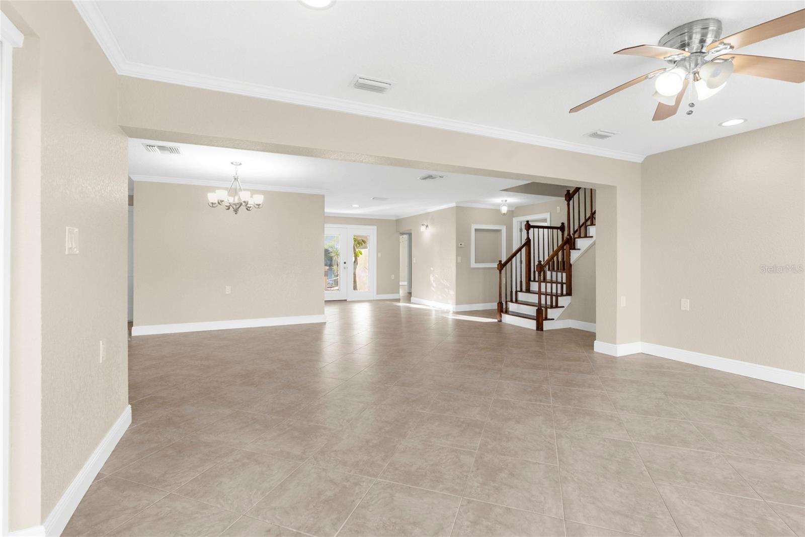 Image 7 of 69 For 3549 Seaway Drive