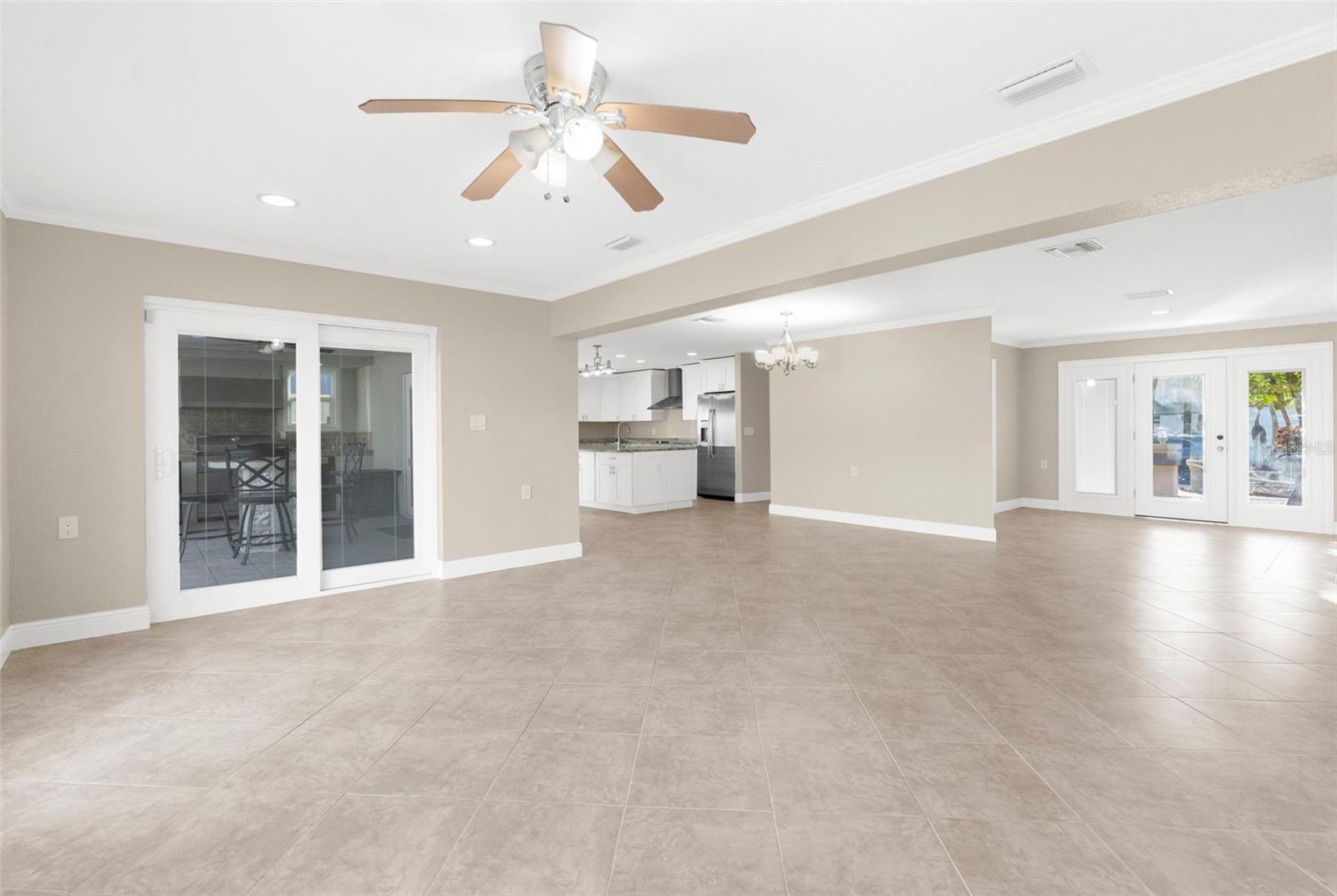Image 8 of 69 For 3549 Seaway Drive