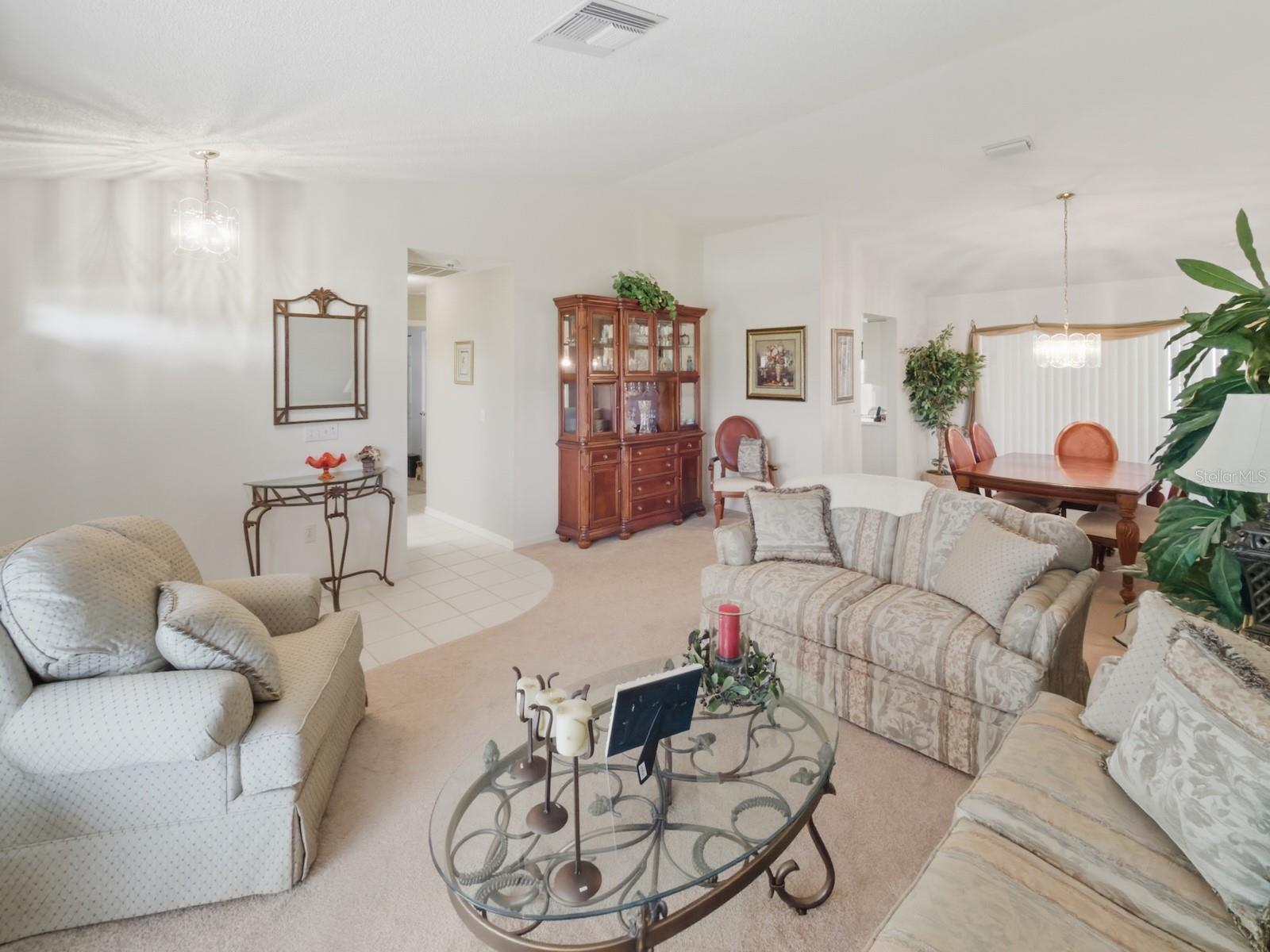 Image 7 of 65 For 11143 Brooklawn Drive