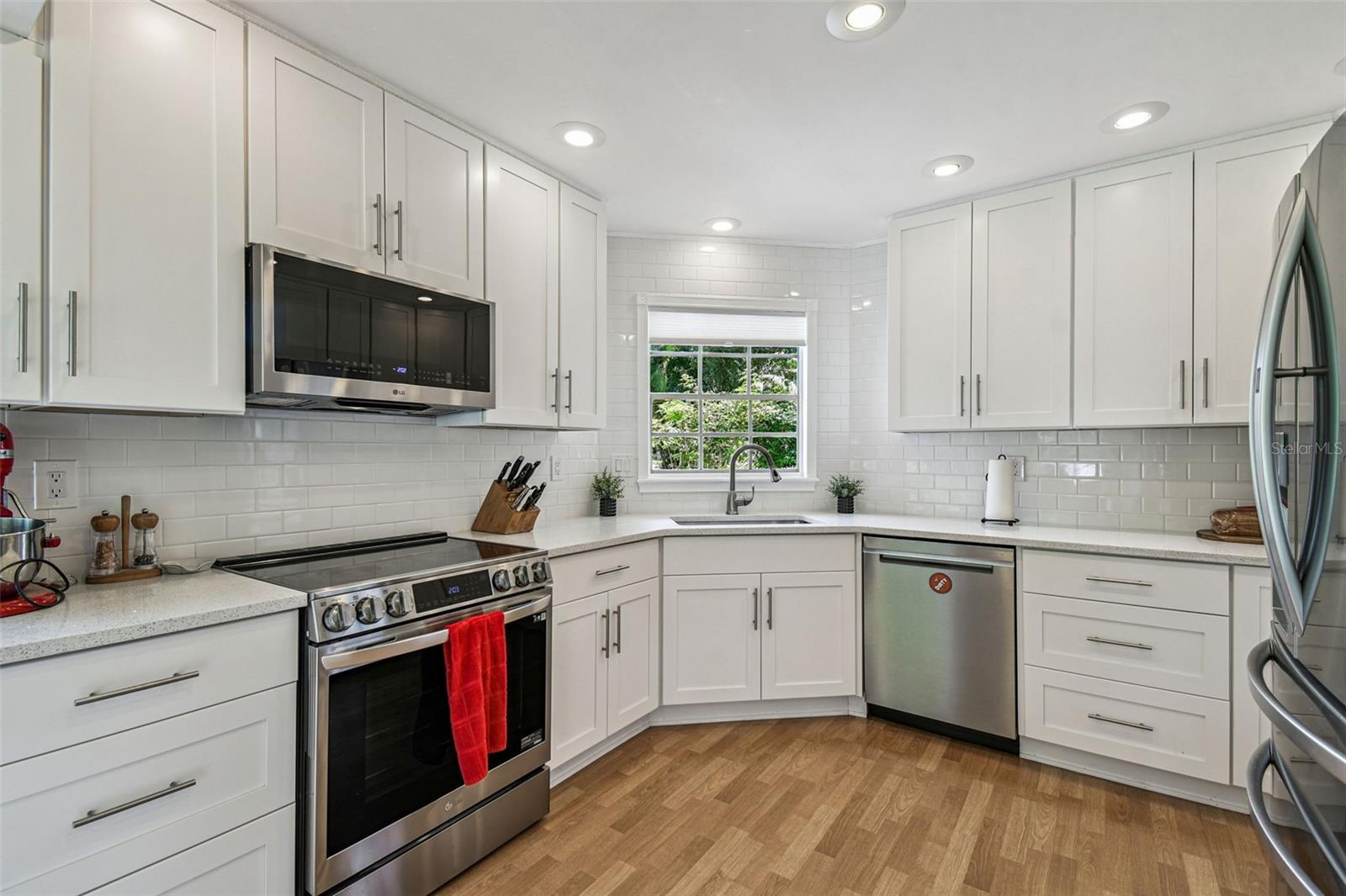 Image 36 of 78 For 7115 Hummingbird Lane