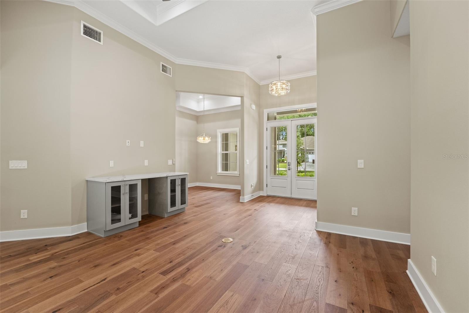Image 6 of 58 For 5034 Elm Leaf Drive
