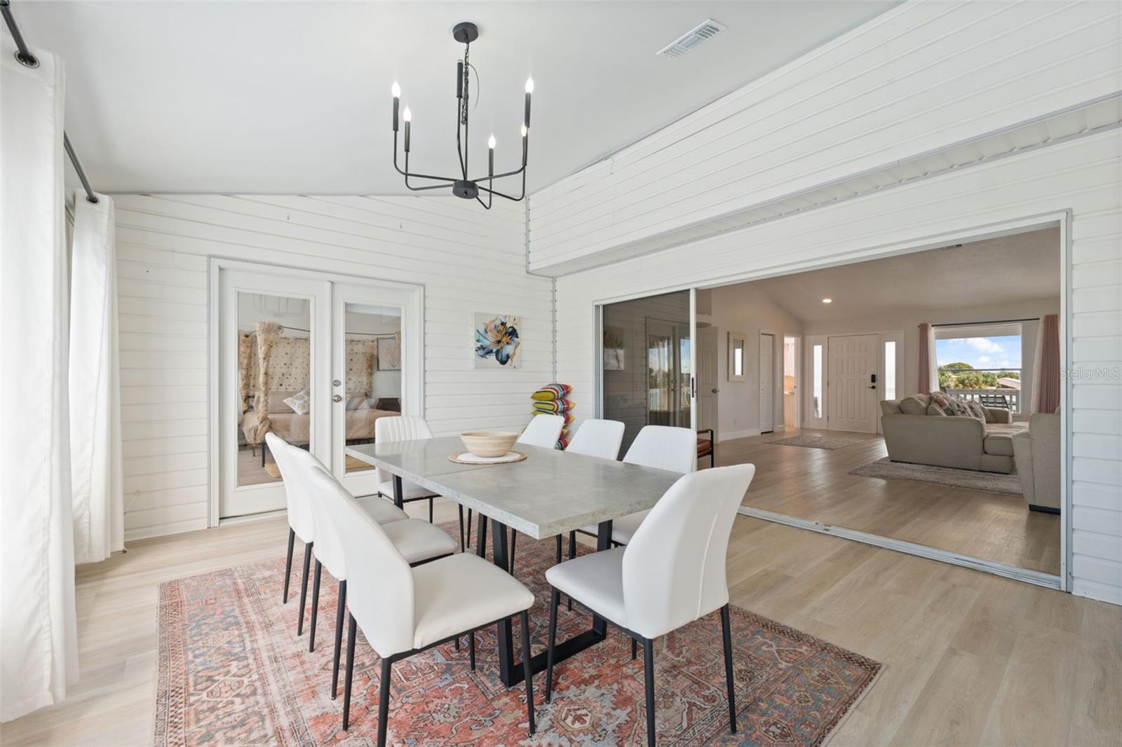 Image 11 of 89 For 13521 Stacey Drive