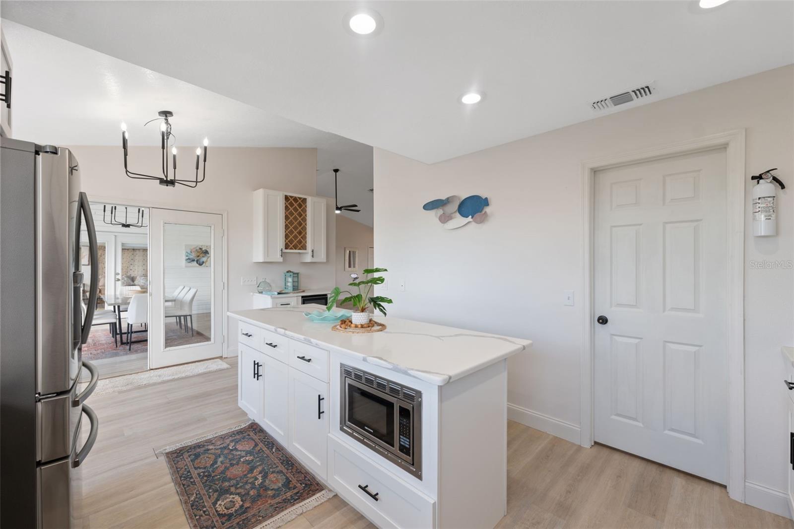 Image 16 of 89 For 13521 Stacey Drive