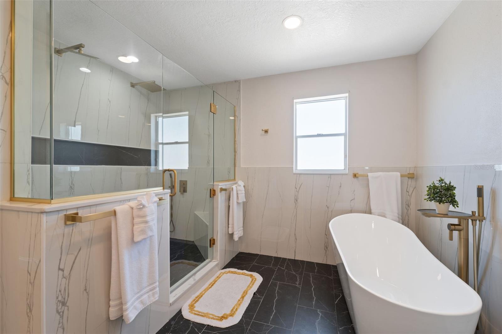 Image 30 of 89 For 13521 Stacey Drive
