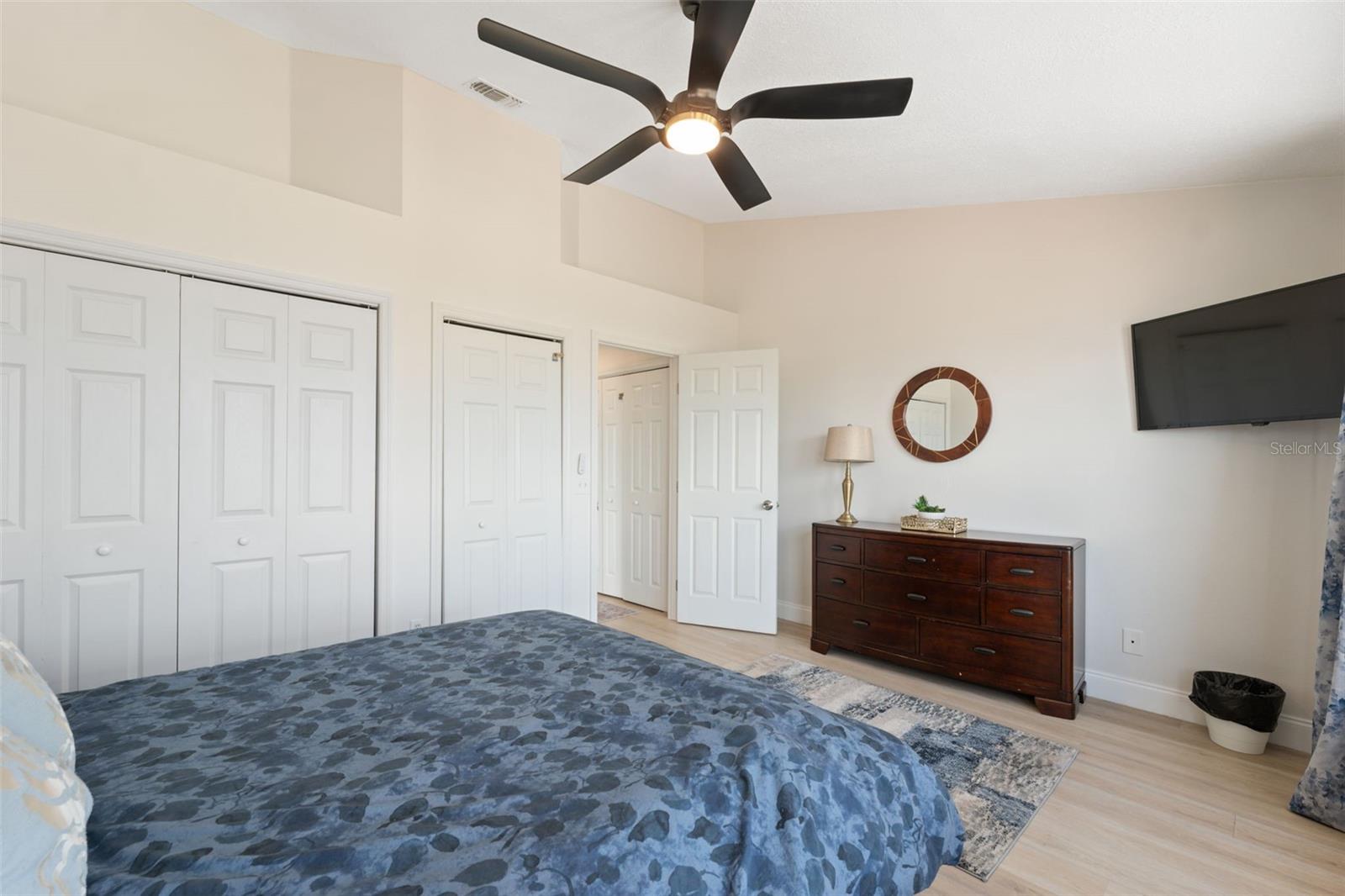 Image 33 of 89 For 13521 Stacey Drive