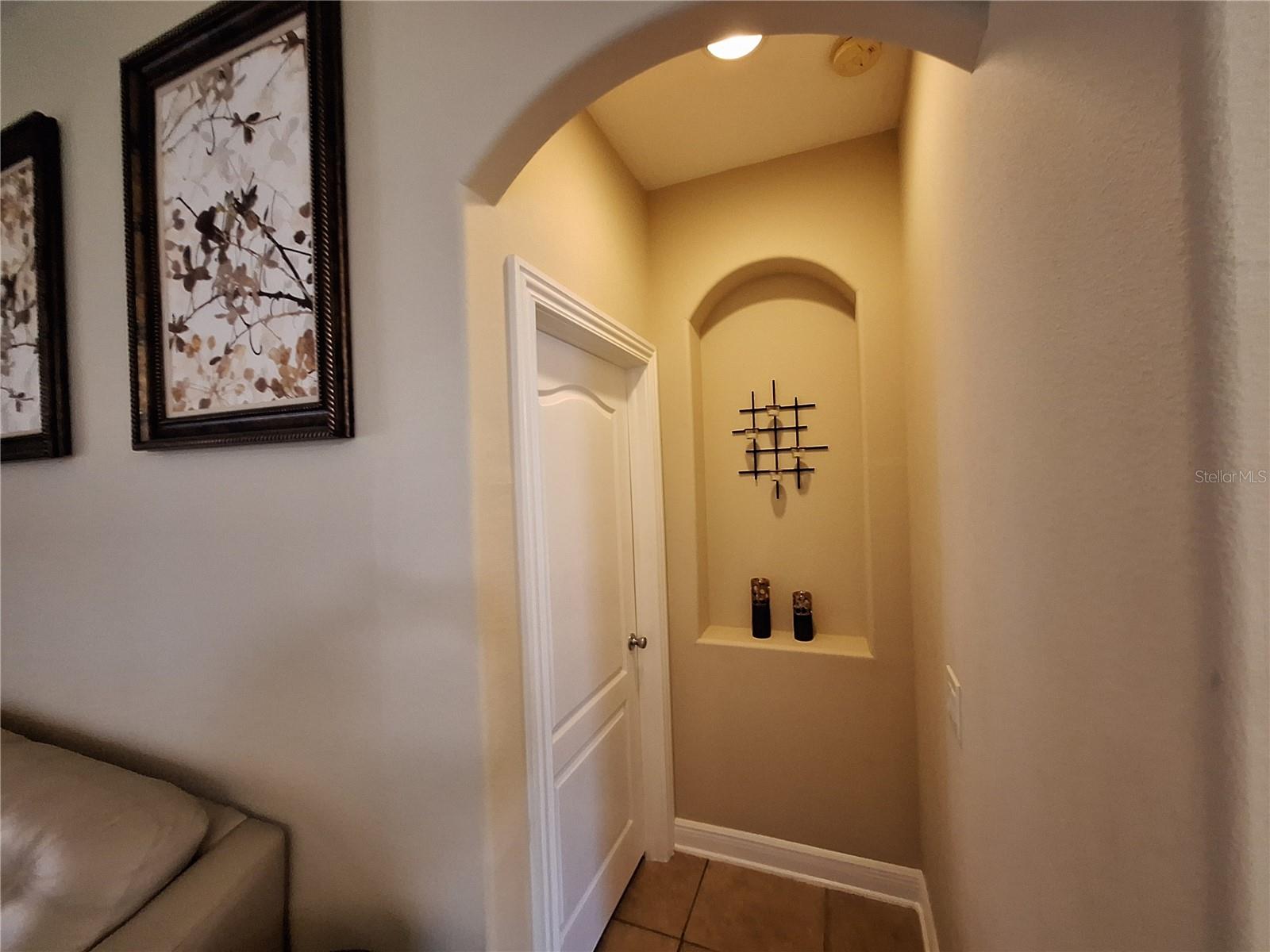 Image 32 of 92 For 10700 Garda Drive