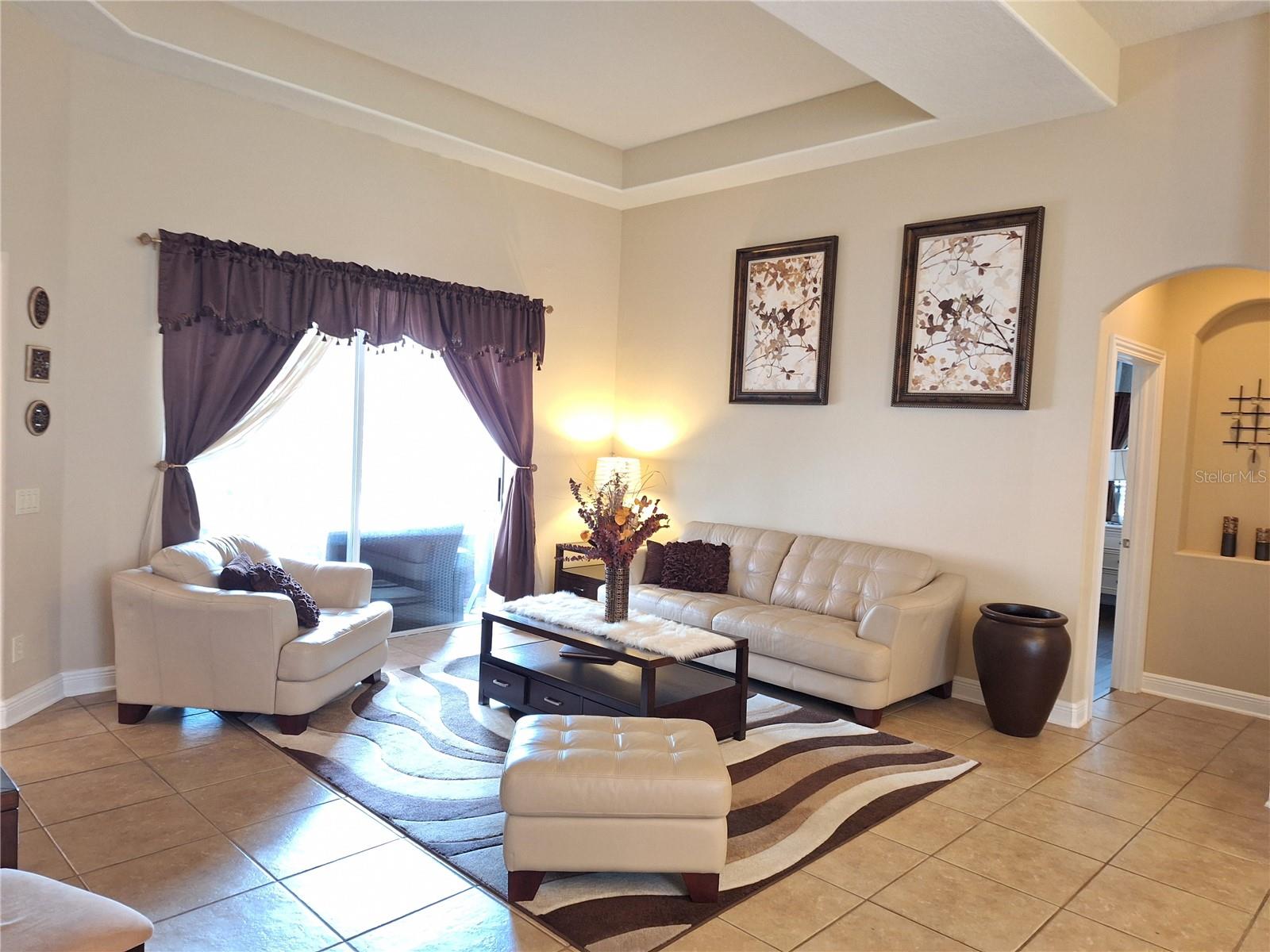 Image 5 of 92 For 10700 Garda Drive