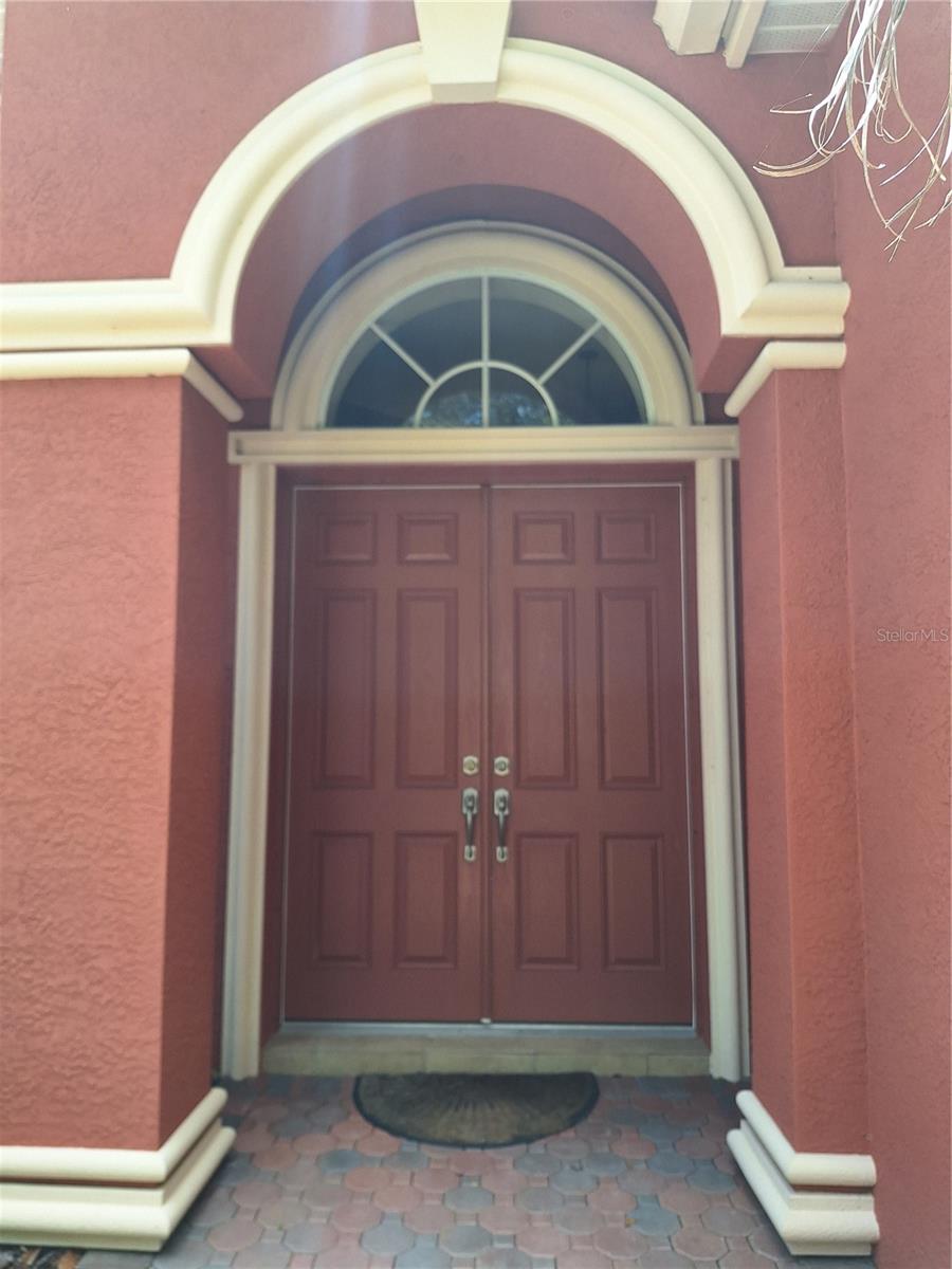 Image 9 of 92 For 10700 Garda Drive