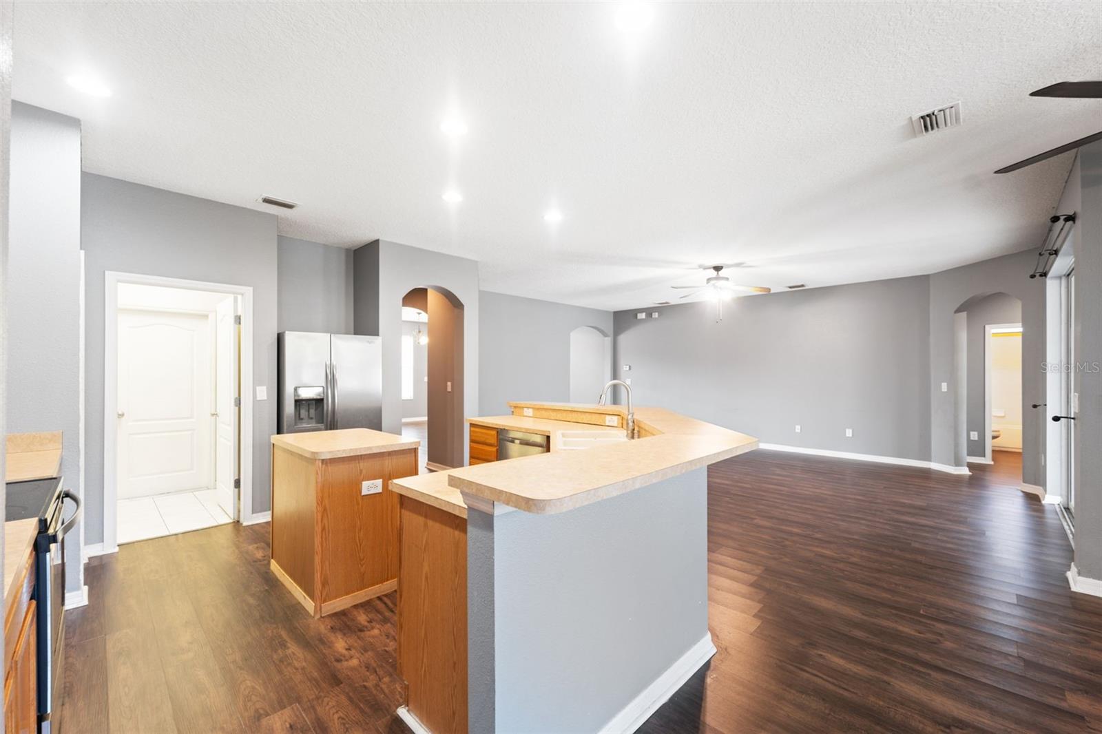 Image 16 of 61 For 14027 Bensbrook Drive