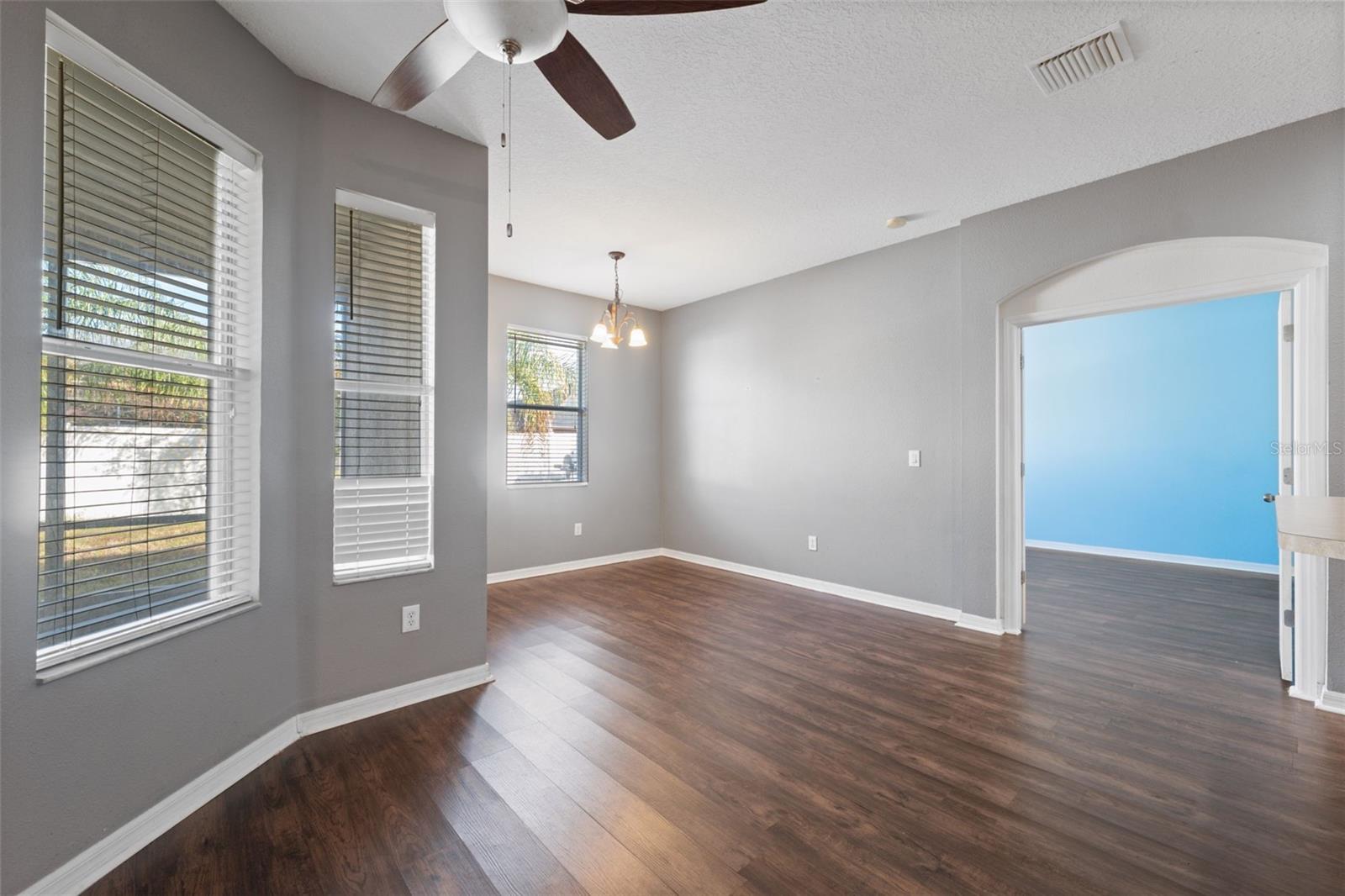 Image 21 of 61 For 14027 Bensbrook Drive