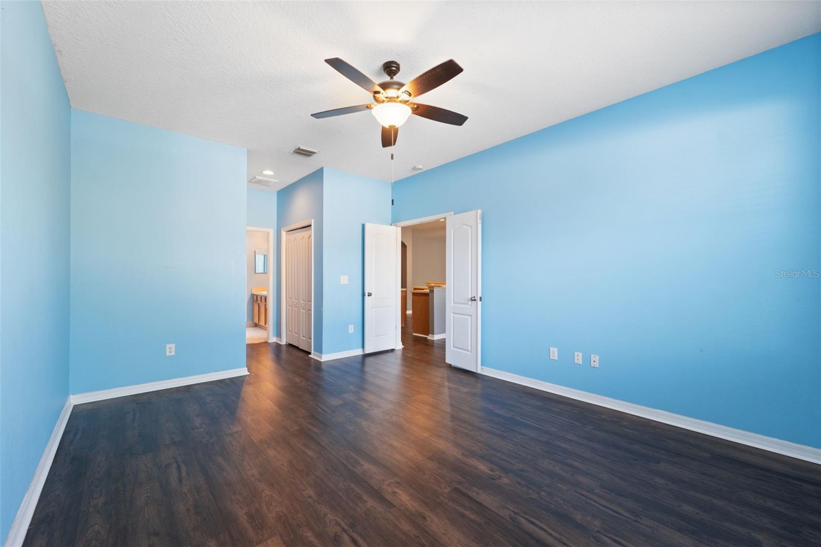 Image 23 of 61 For 14027 Bensbrook Drive