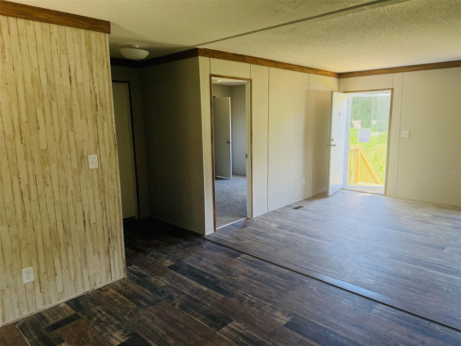Image 10 of 16 For 288 Marble Way