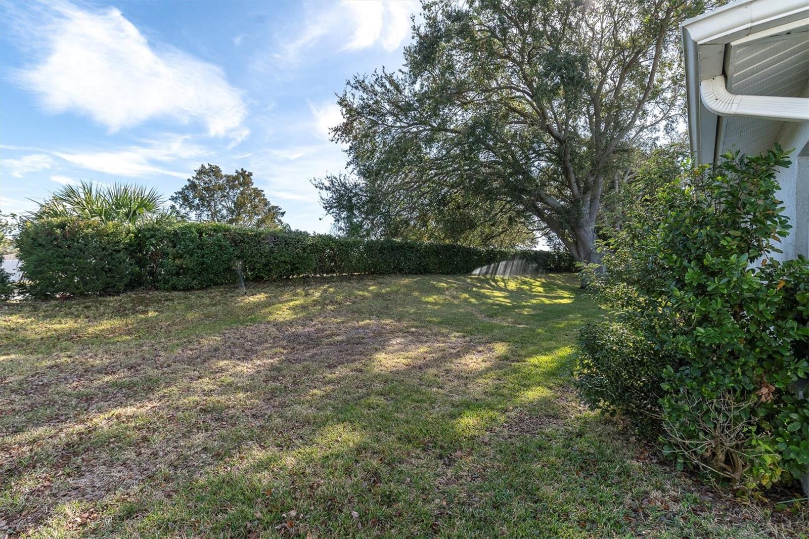 Image 24 of 44 For 11030 Linkside Drive 11030