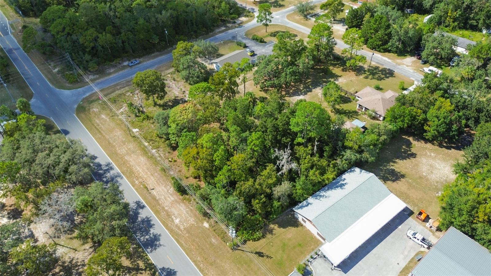 Image 25 of 29 For 7303 Homosassa Trail