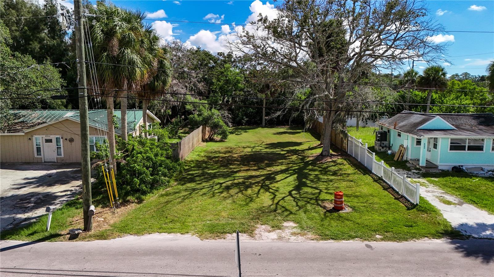 Image 4 of 12 For 4846 Limestone Drive