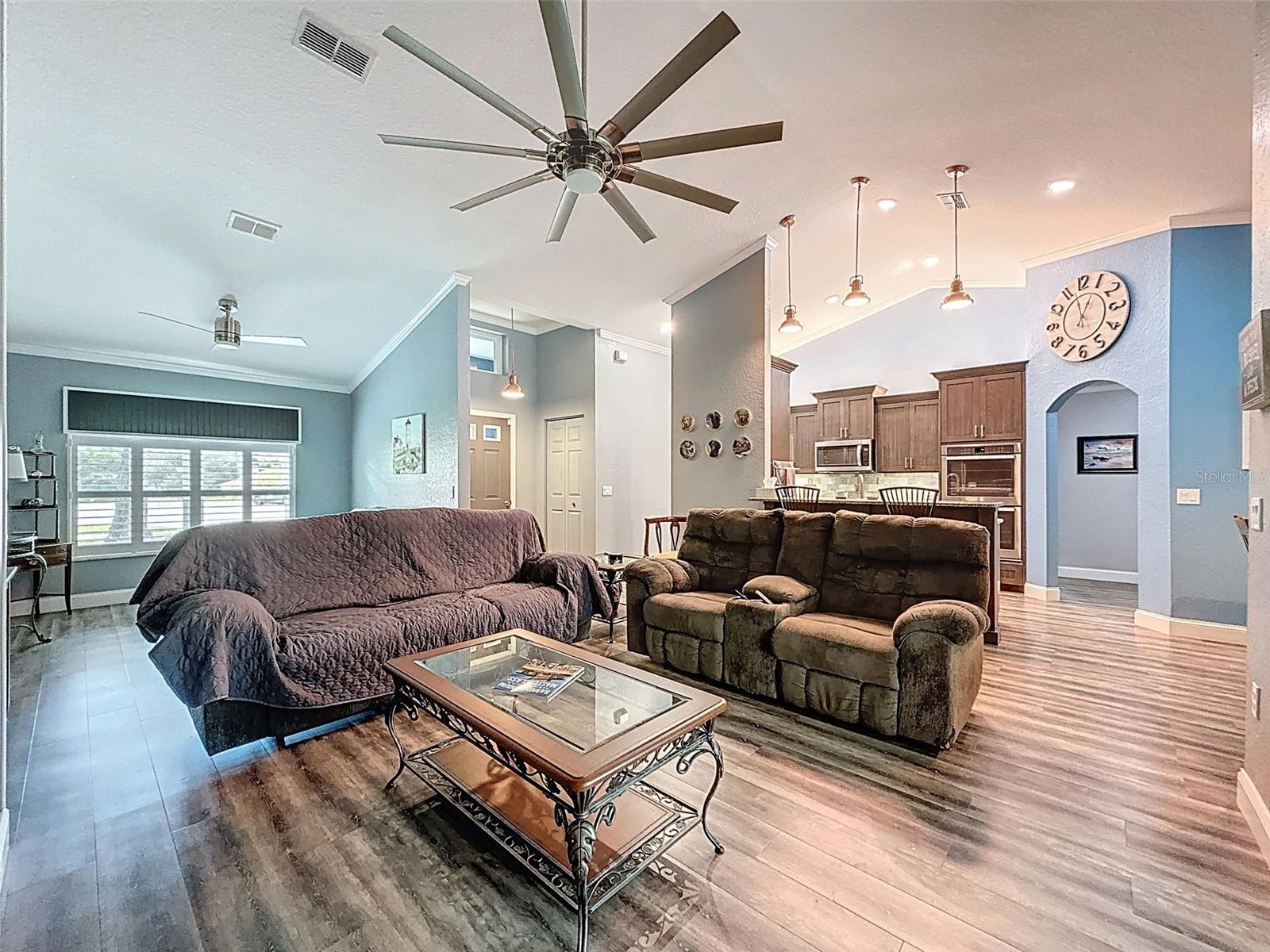 Image 14 of 55 For 13387 Dewey Court