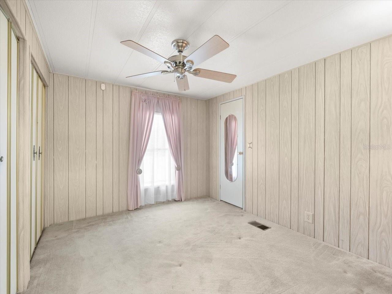 Image 24 of 38 For 8221 Highpoint Boulevard