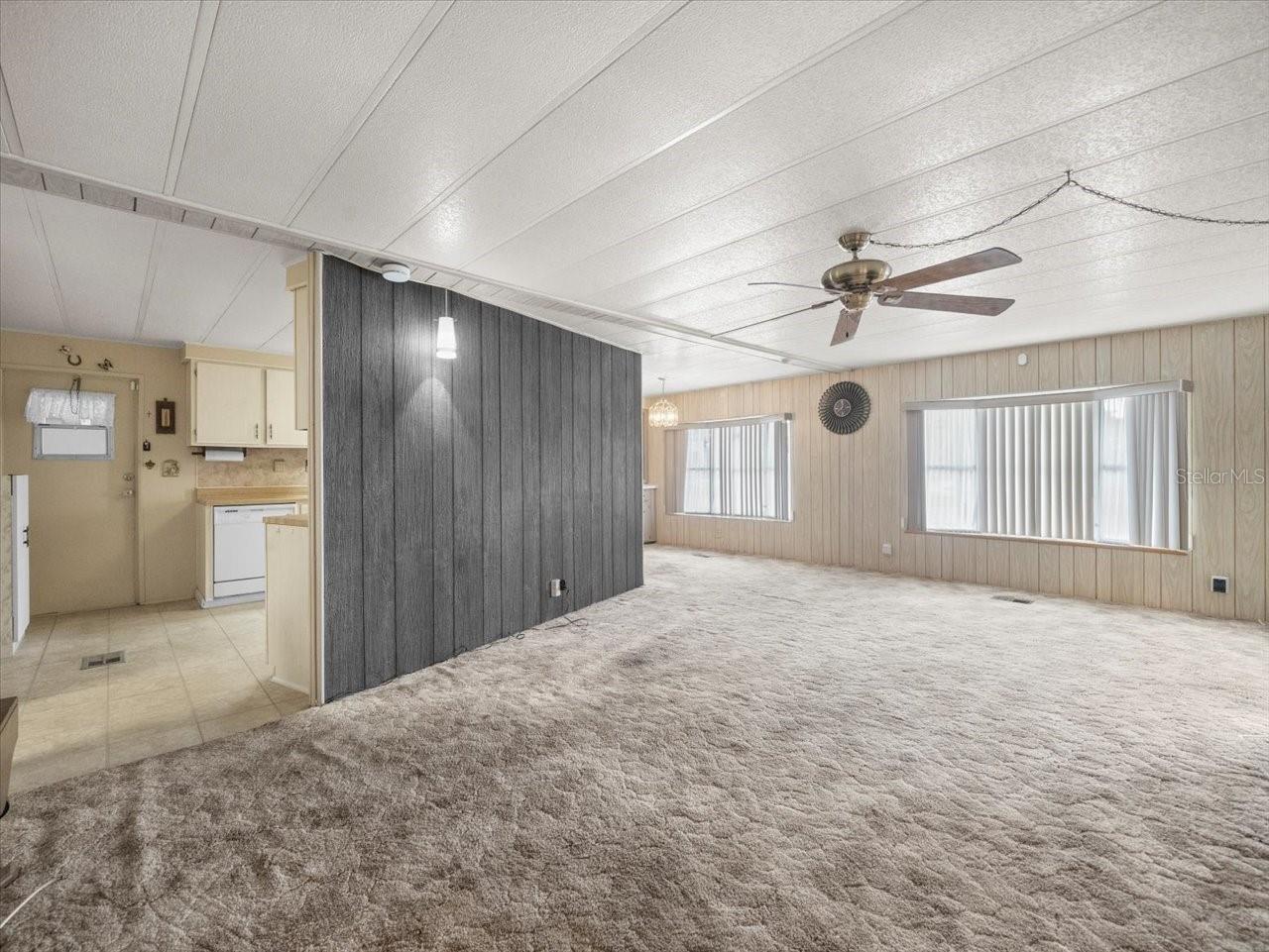 Image 8 of 38 For 8221 Highpoint Boulevard