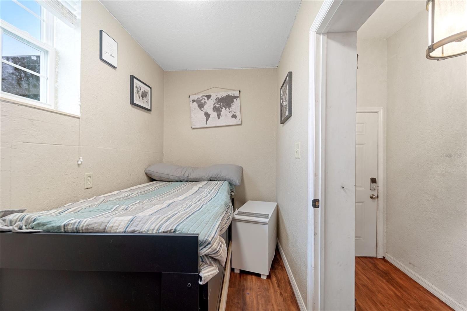 Listing photo id 18 for 14887 Buczak Road