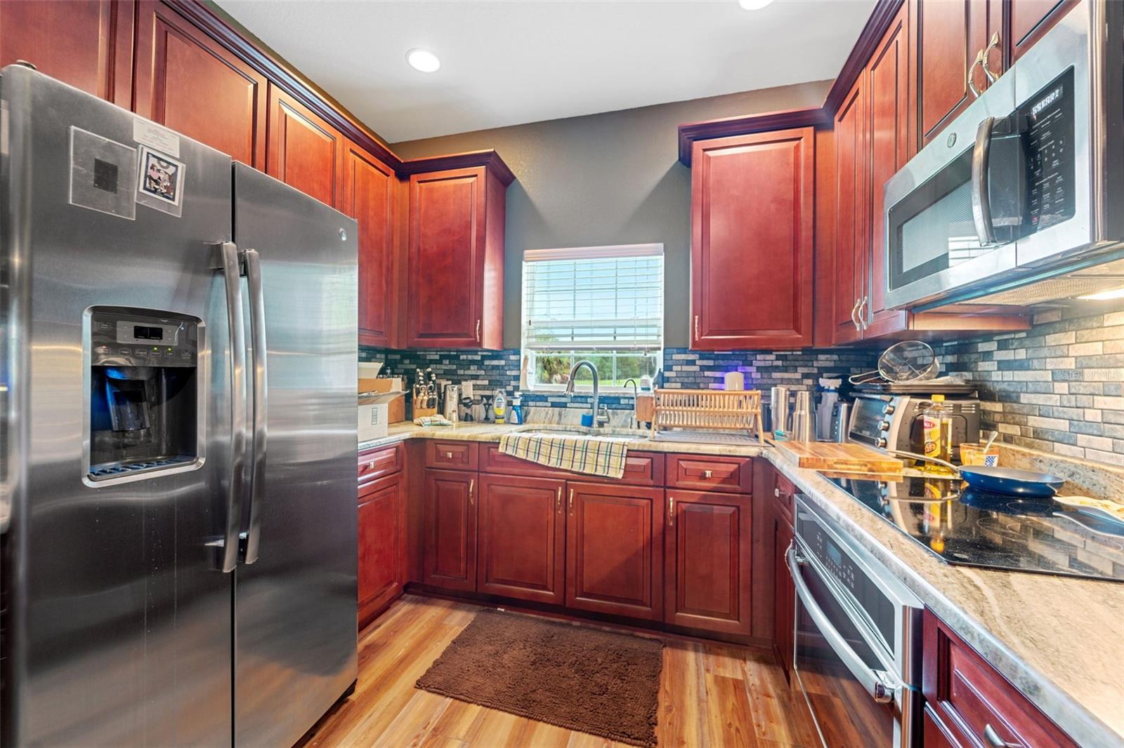 Listing photo id 25 for 14887 Buczak Road