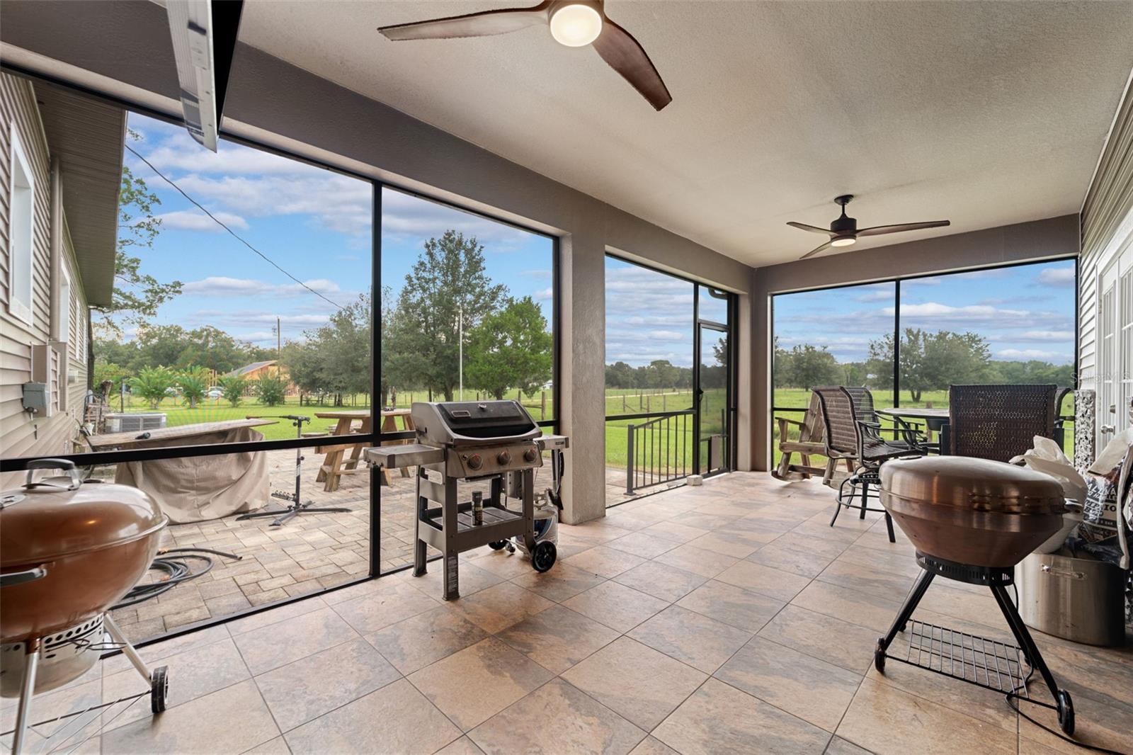 Listing photo id 41 for 14887 Buczak Road