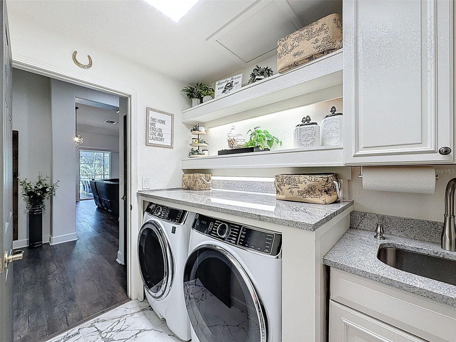 Image 31 of 53 For 11336 Oyster Bay Circle