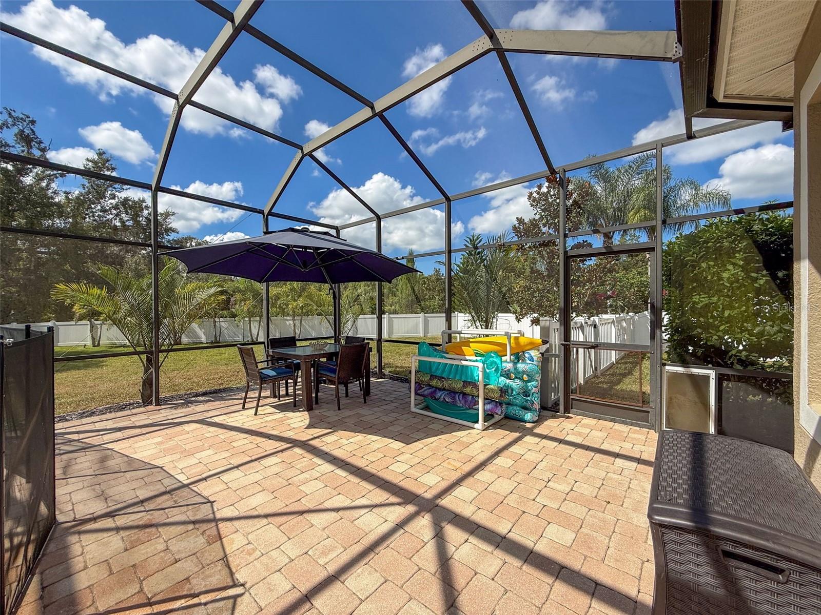 Image 33 of 53 For 11336 Oyster Bay Circle