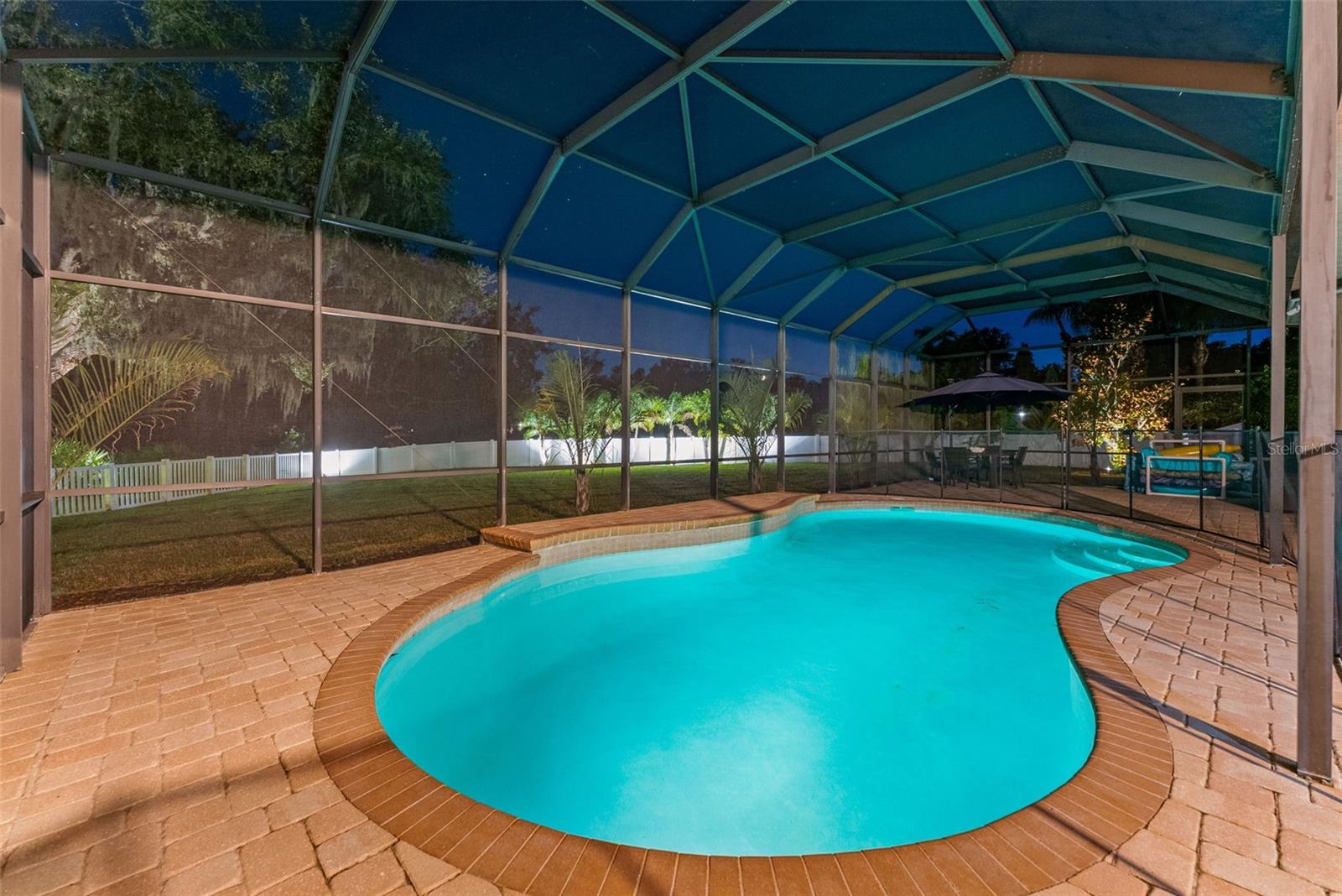 Image 35 of 53 For 11336 Oyster Bay Circle
