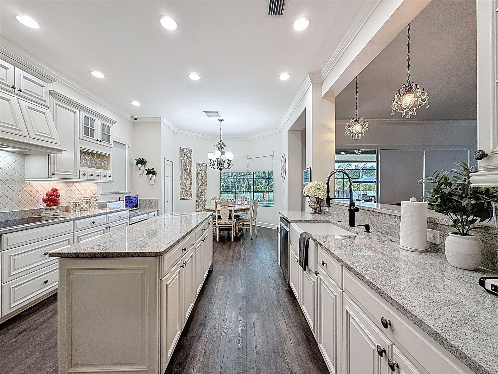 Image 8 of 53 For 11336 Oyster Bay Circle