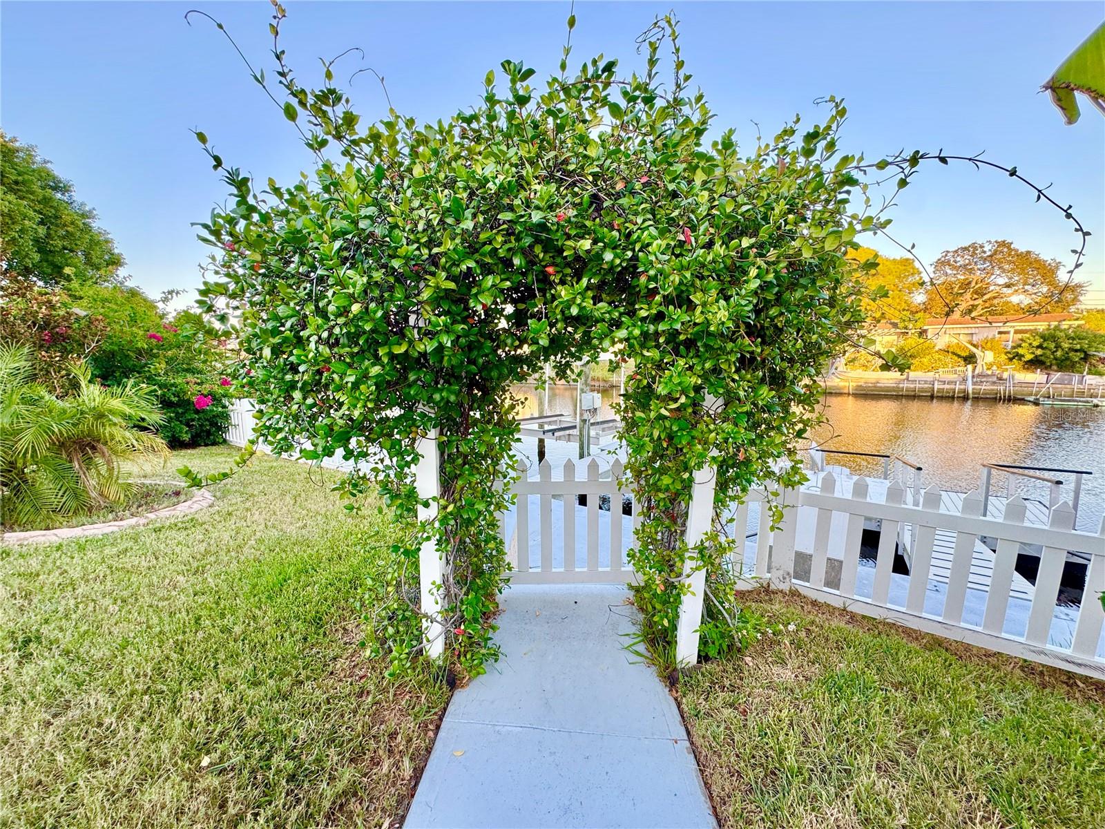 Image 22 of 26 For 1354 Linstock Drive