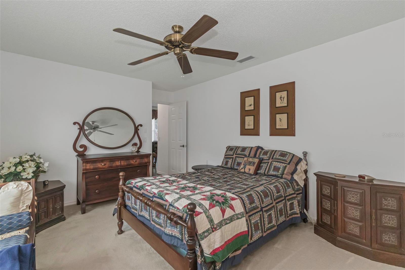 Image 42 of 47 For 9807 Oakwood Hills Court