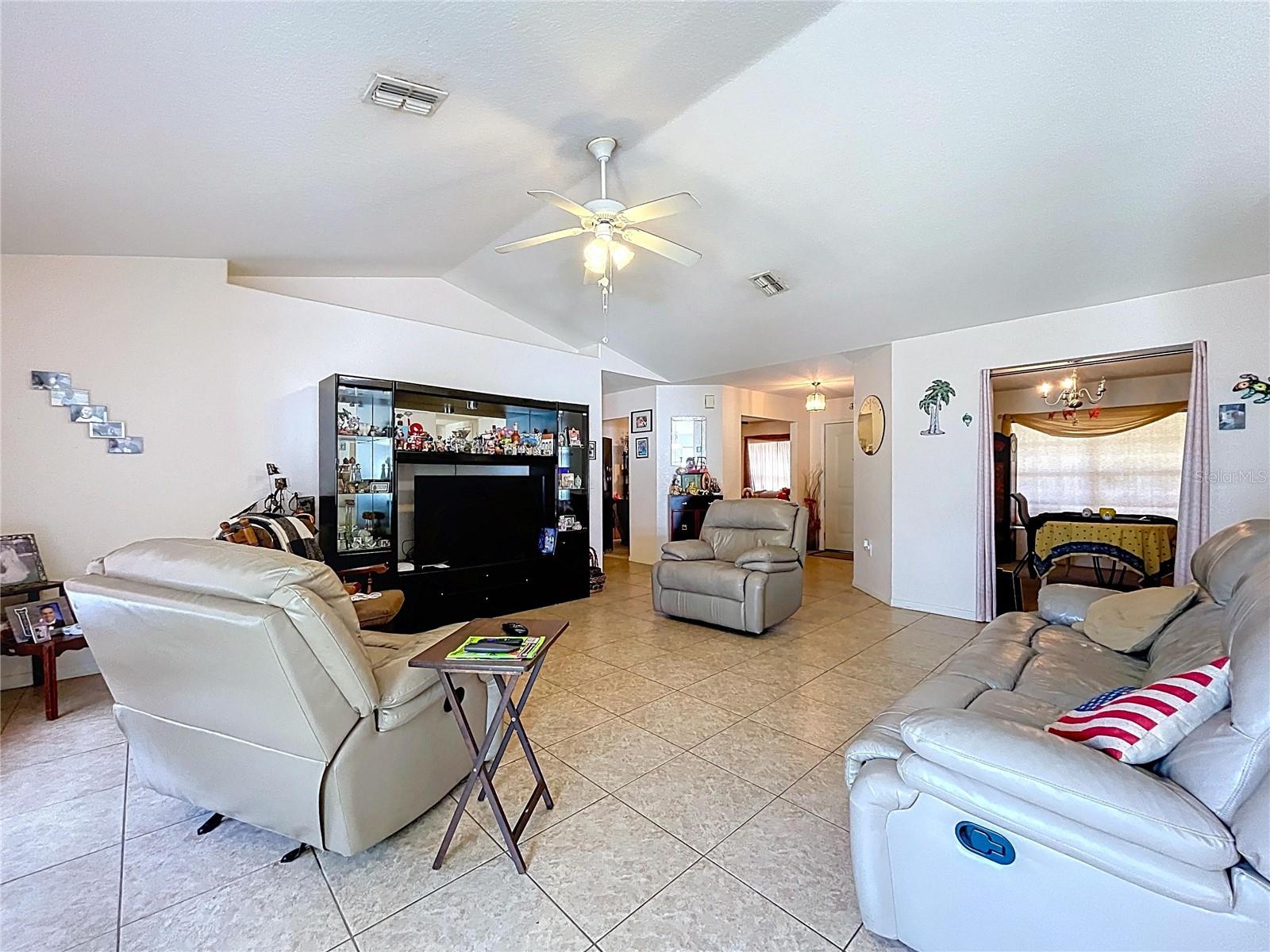 Image 19 of 39 For 4372 Odin Street