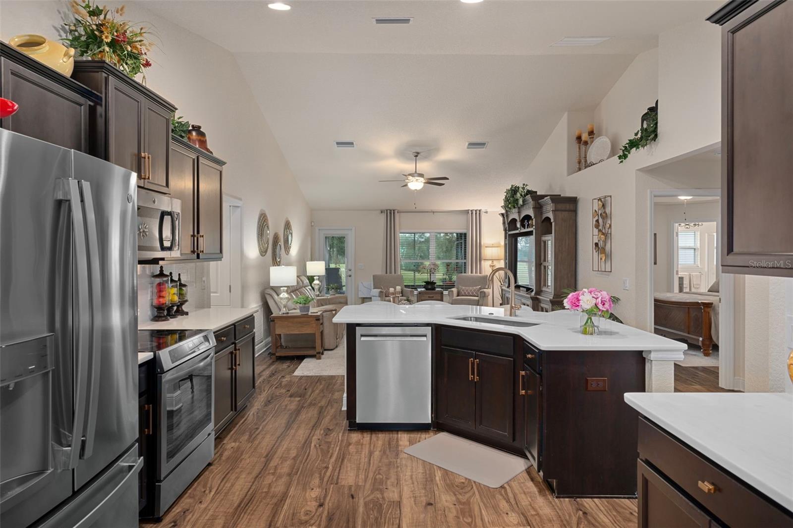 Image 26 of 59 For 6806 Wirevine Drive