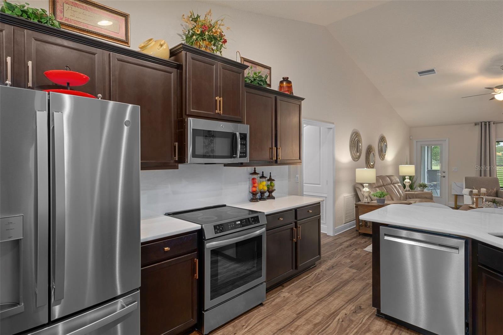 Image 27 of 59 For 6806 Wirevine Drive