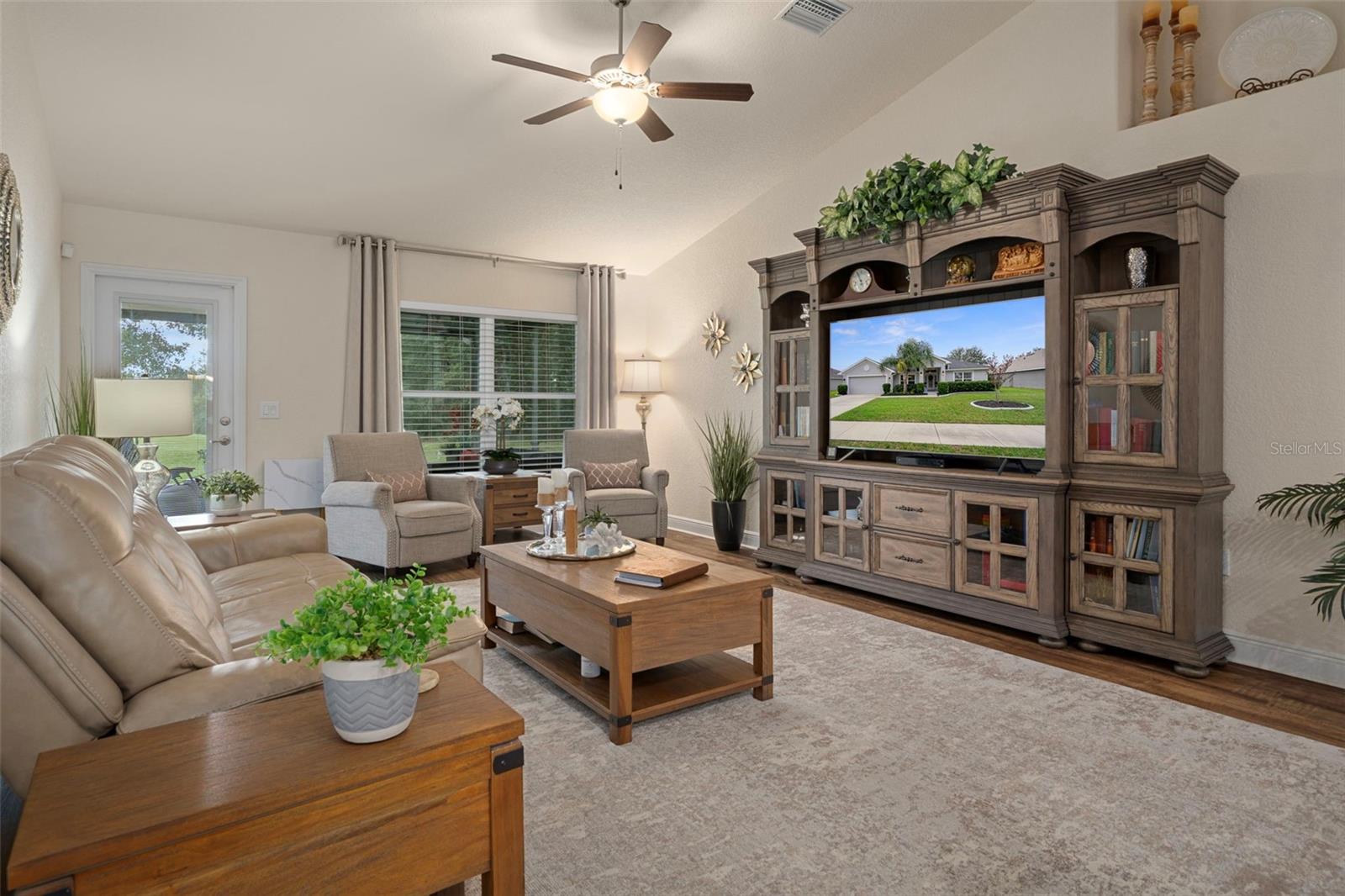Image 29 of 59 For 6806 Wirevine Drive