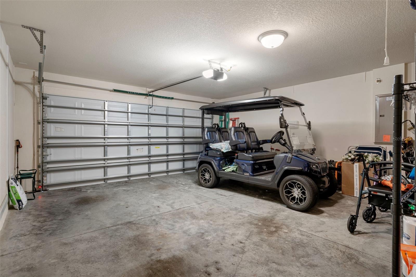 Image 44 of 59 For 6806 Wirevine Drive