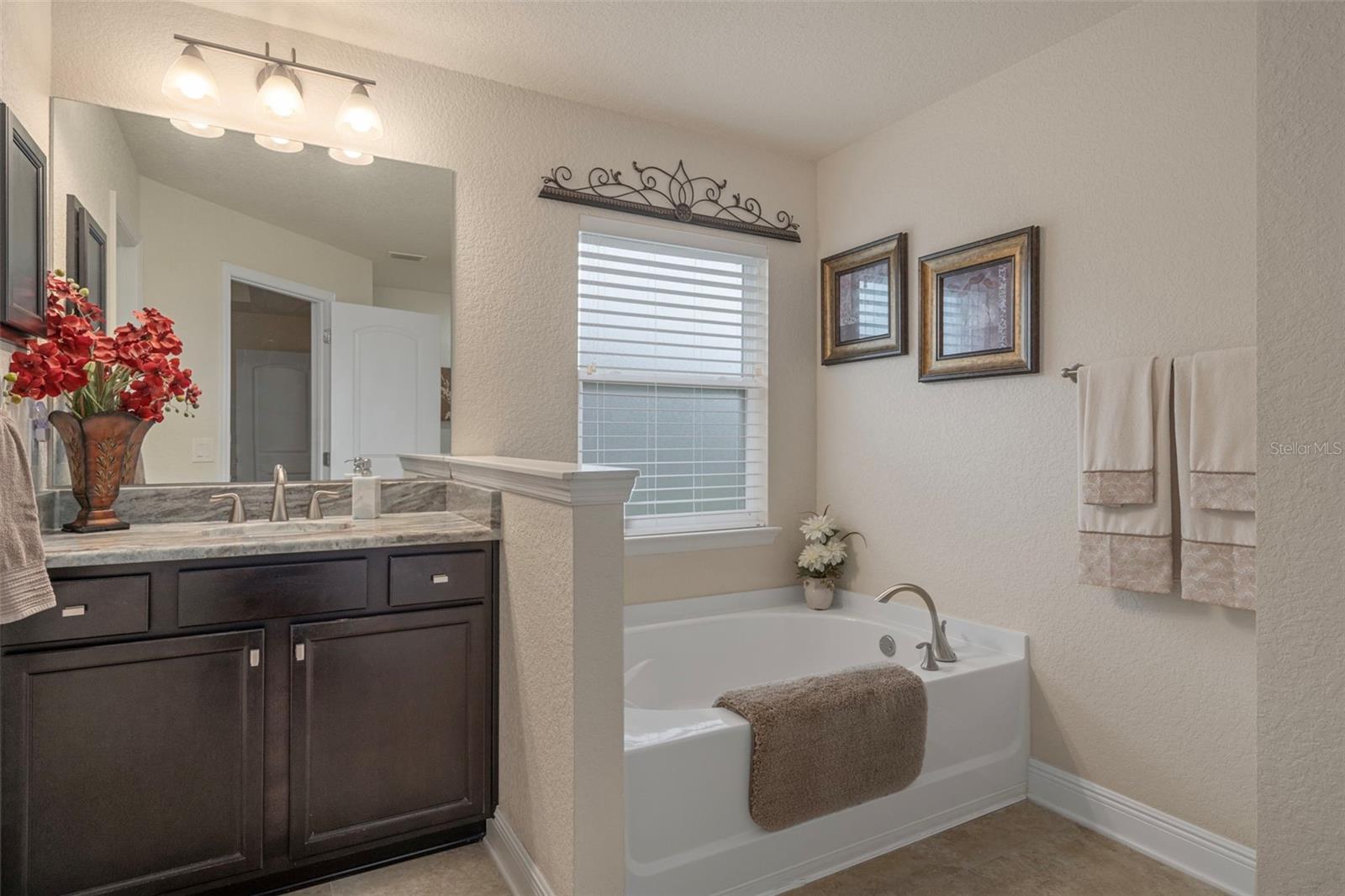 Image 7 of 59 For 6806 Wirevine Drive