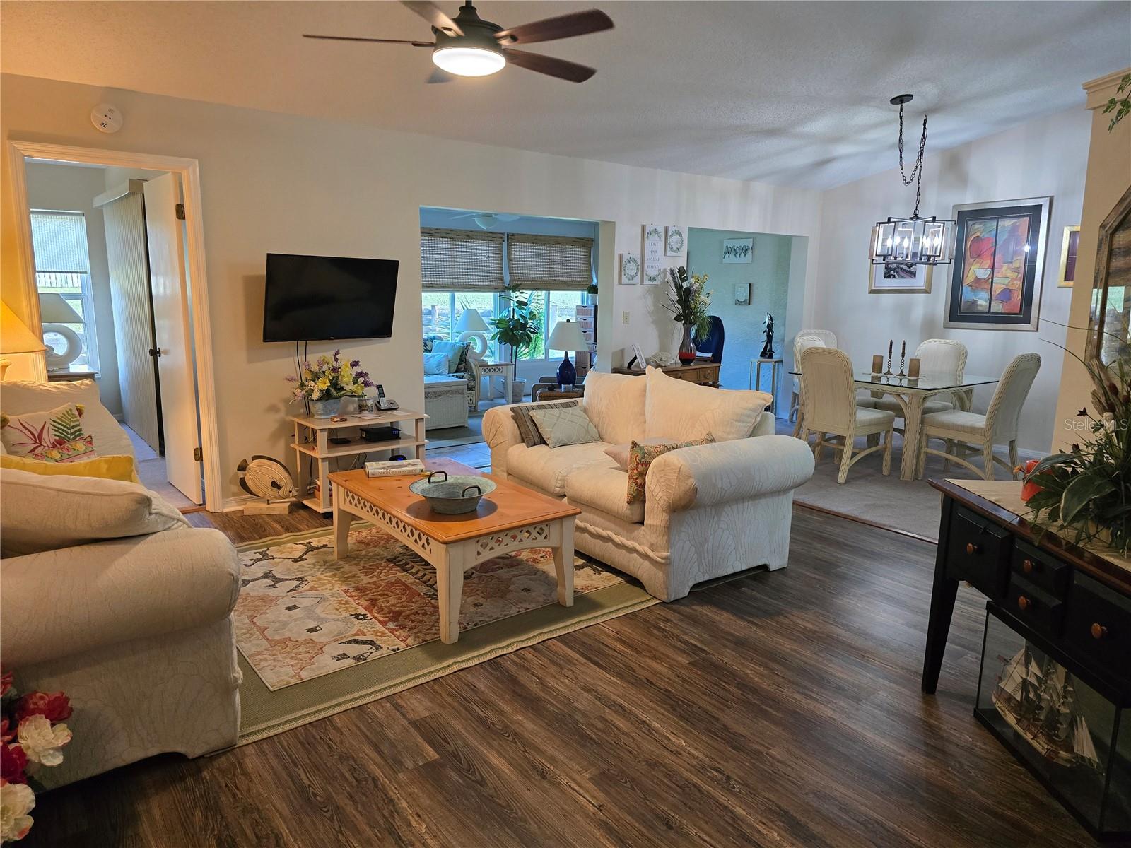 Image 12 of 82 For 7375 Crestwood Drive