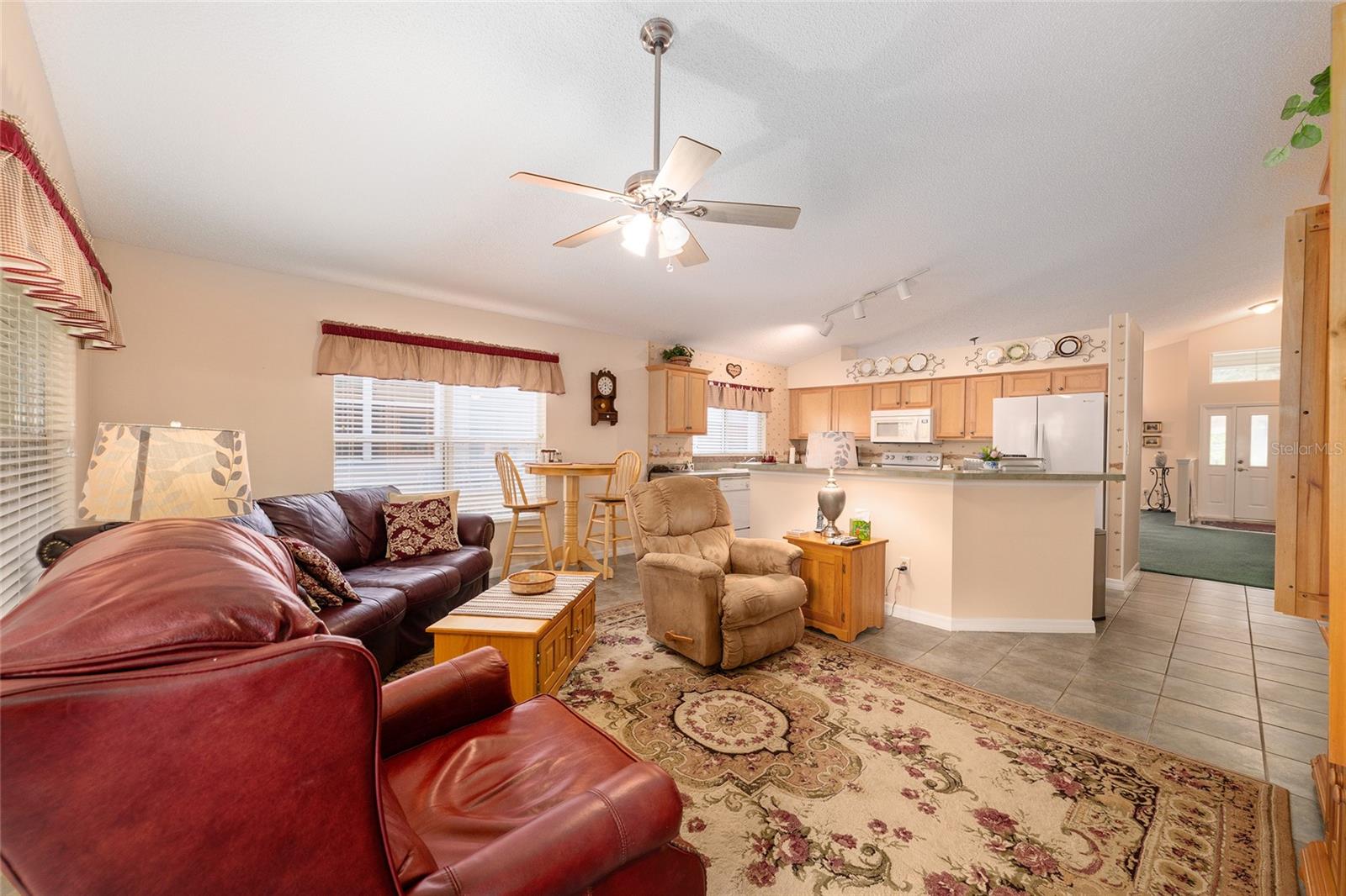 Image 13 of 37 For 24817 Cranes Roost Circle