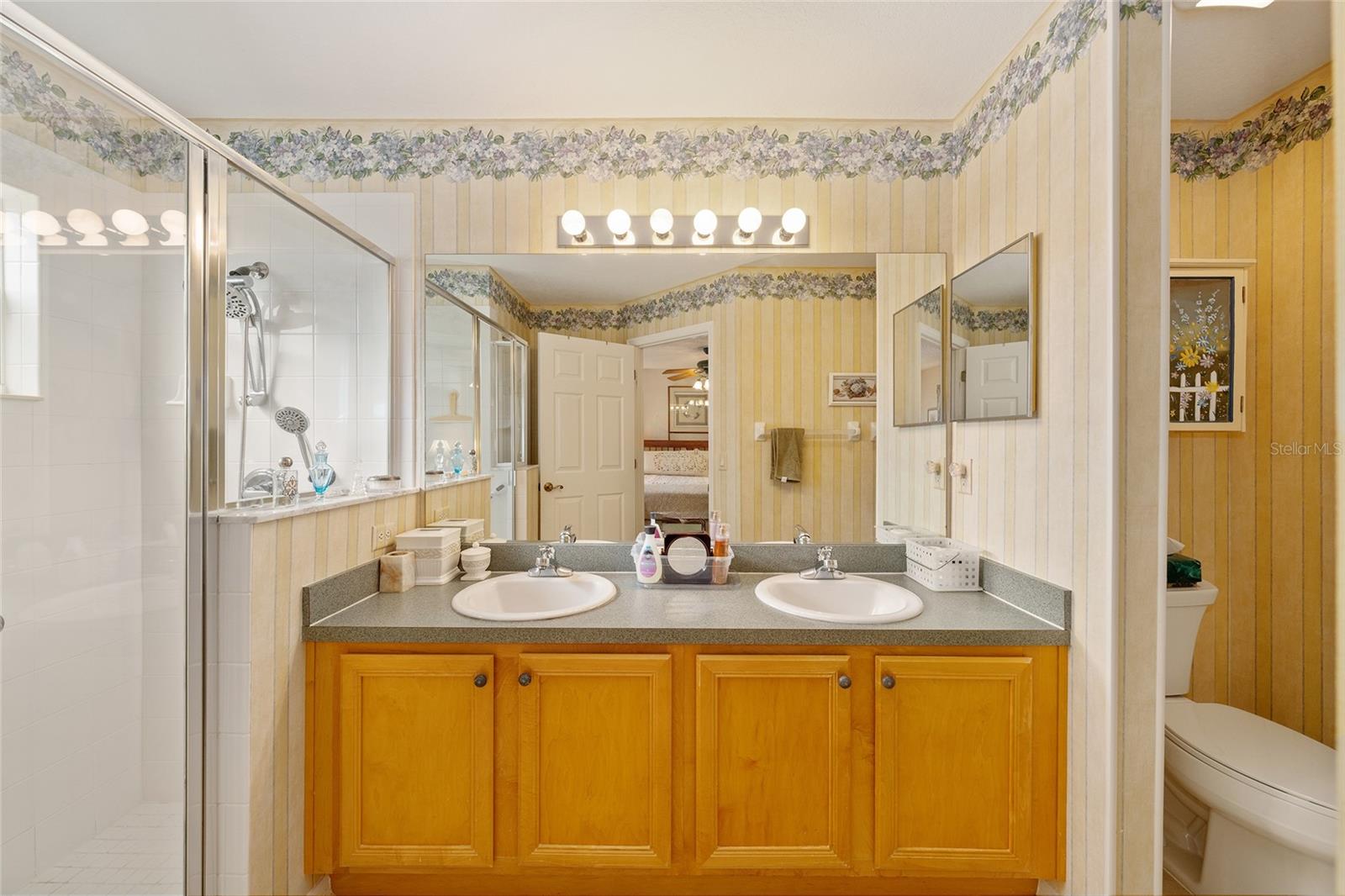 Image 26 of 37 For 24817 Cranes Roost Circle