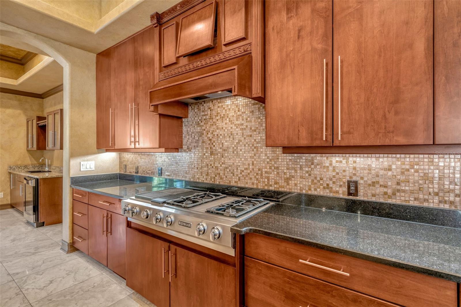 Image 12 of 49 For 1079 Ashland Avenue