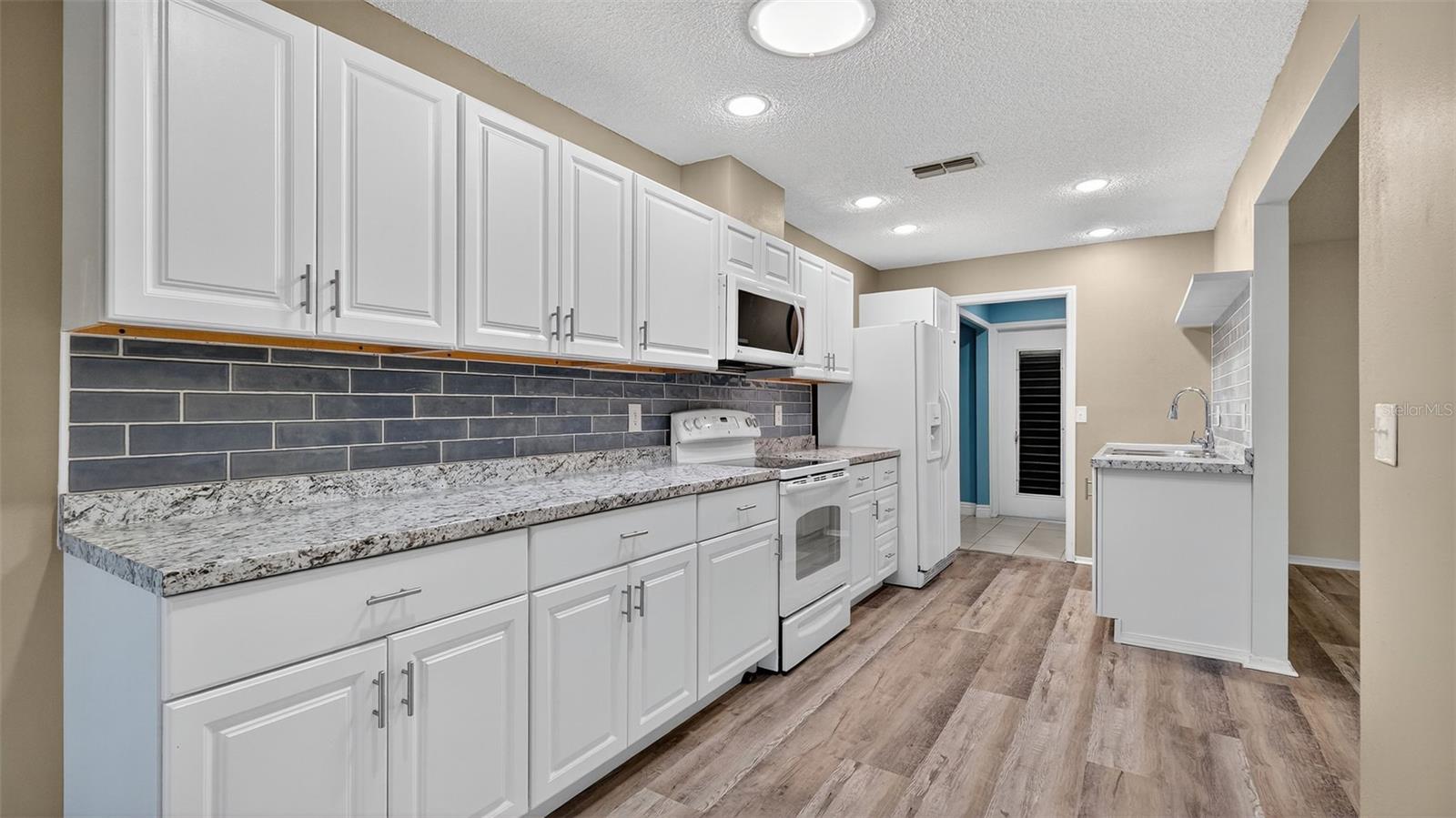 Image 13 of 42 For 7280 Scotland Circle
