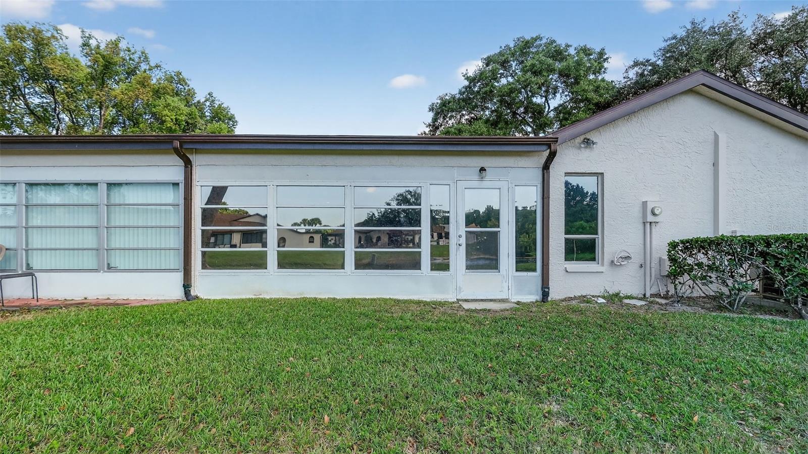 Image 6 of 42 For 7280 Scotland Circle
