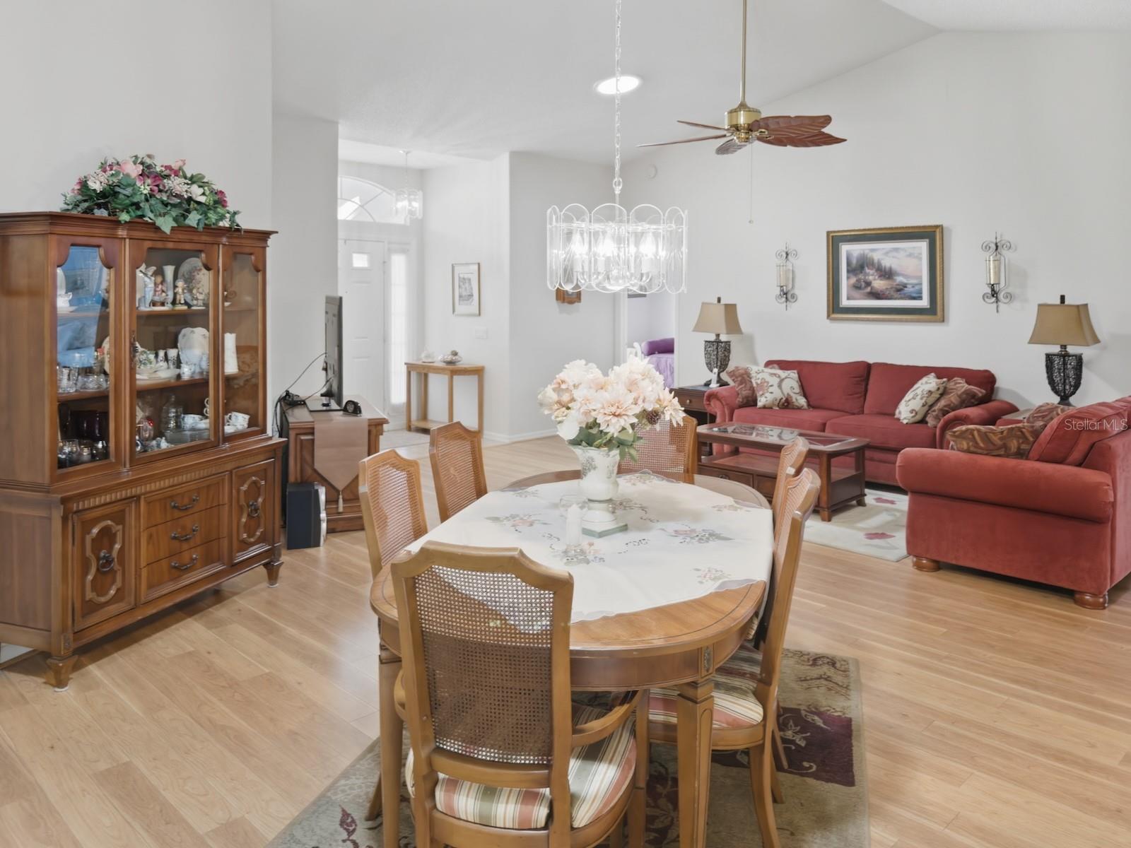 Image 14 of 70 For 18635 Myrtlewood Drive