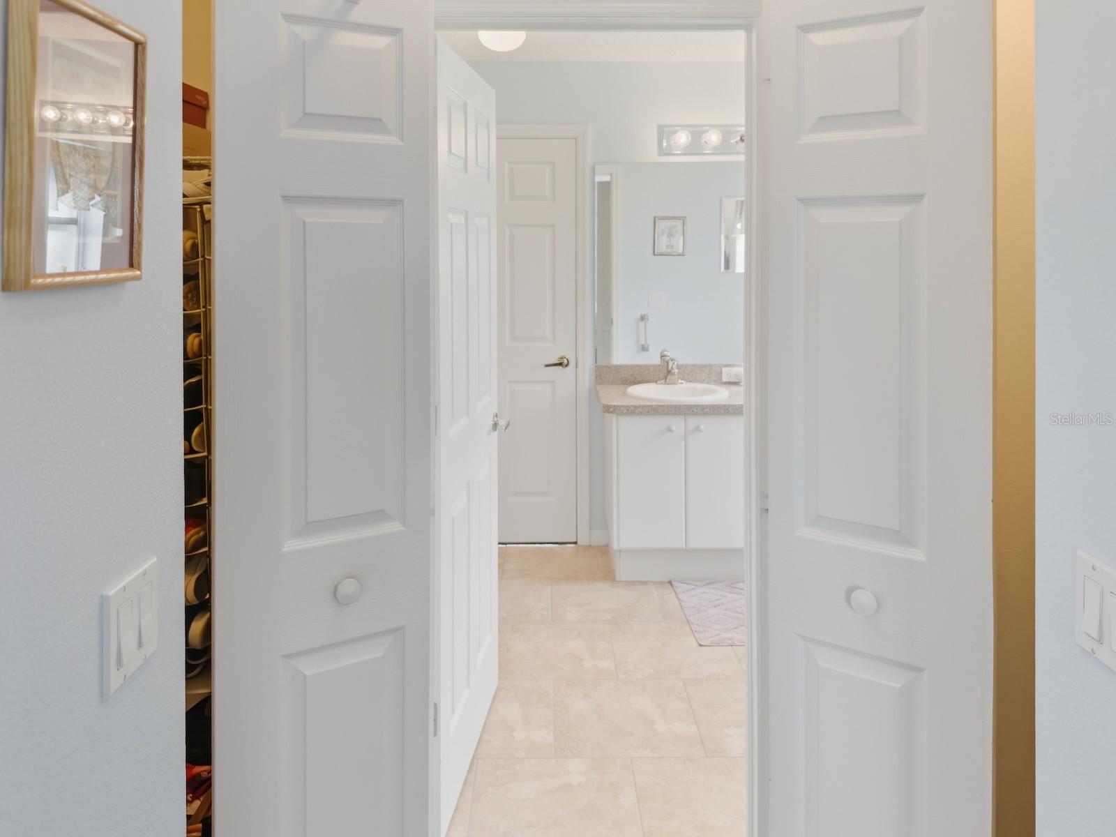 Image 28 of 70 For 18635 Myrtlewood Drive