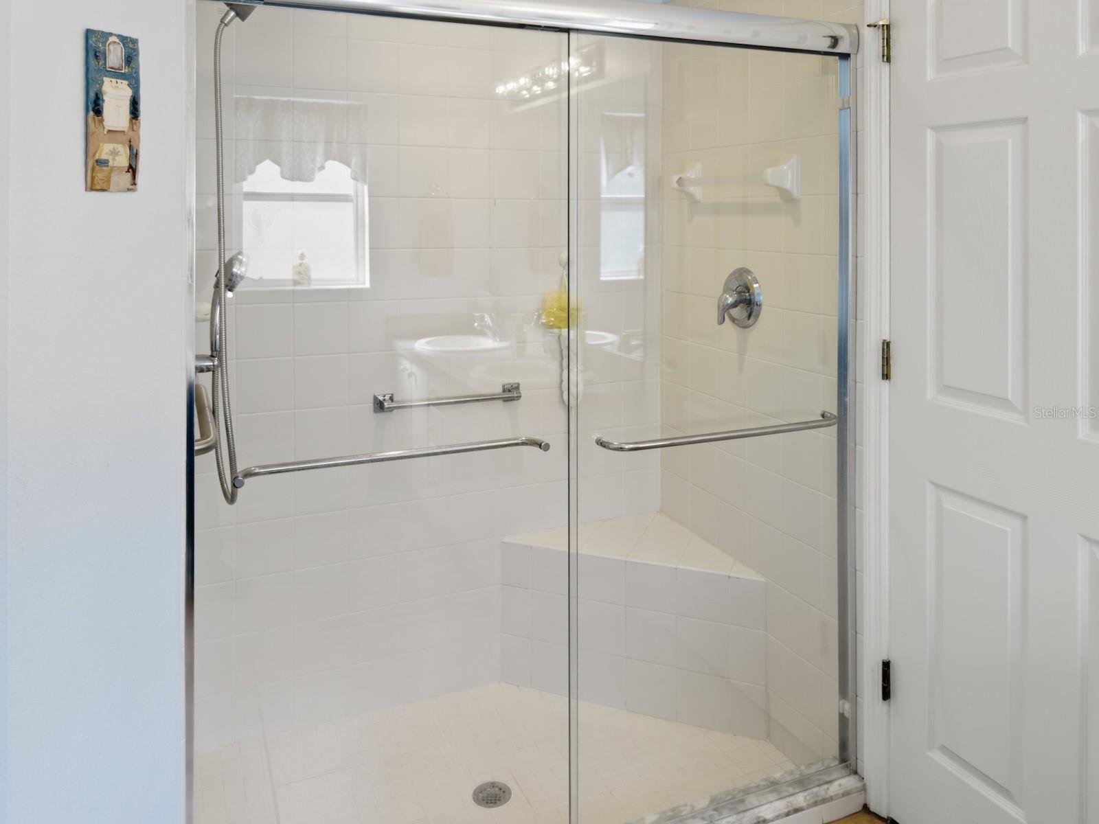 Image 31 of 70 For 18635 Myrtlewood Drive