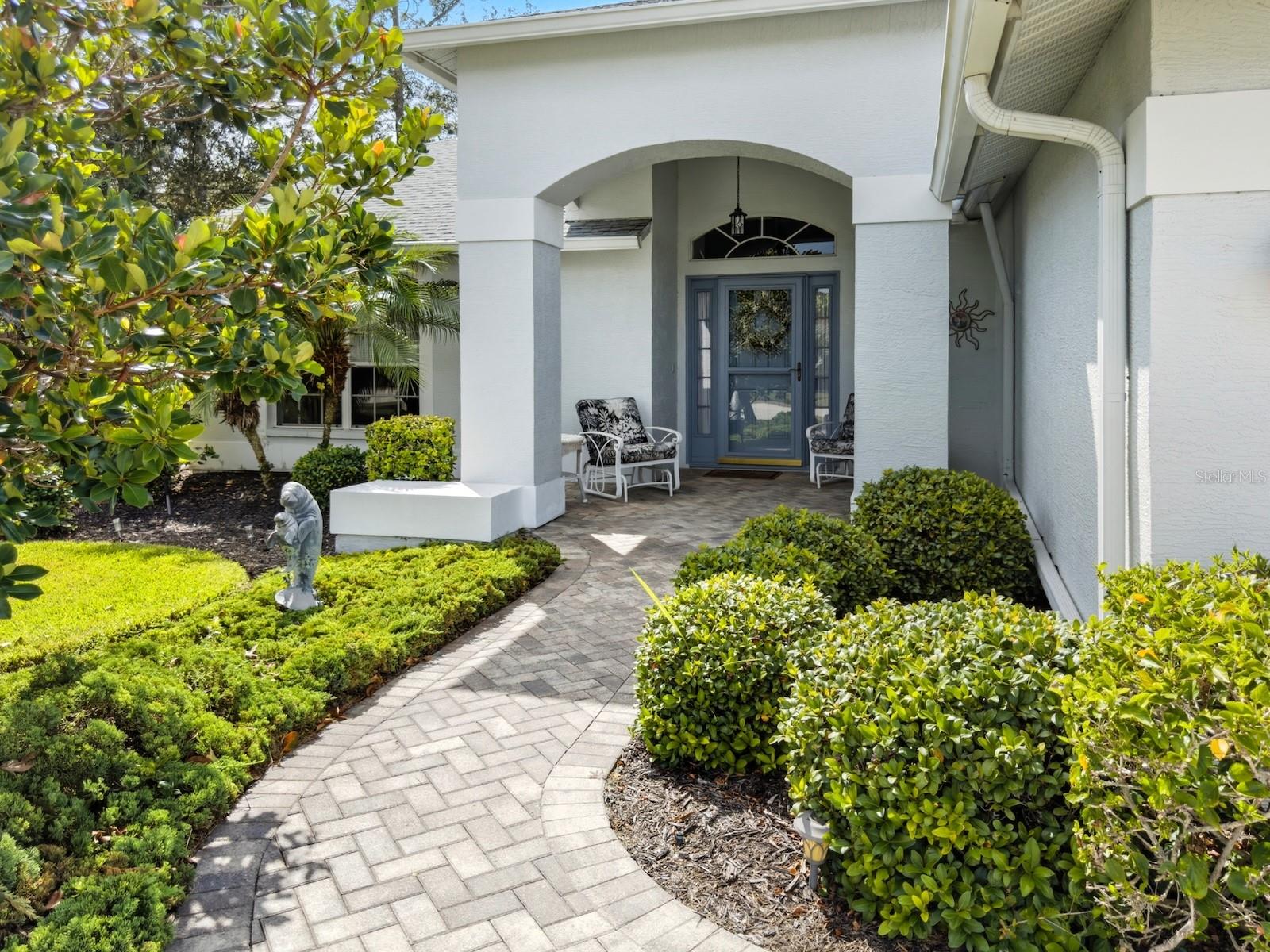 Image 4 of 70 For 18635 Myrtlewood Drive