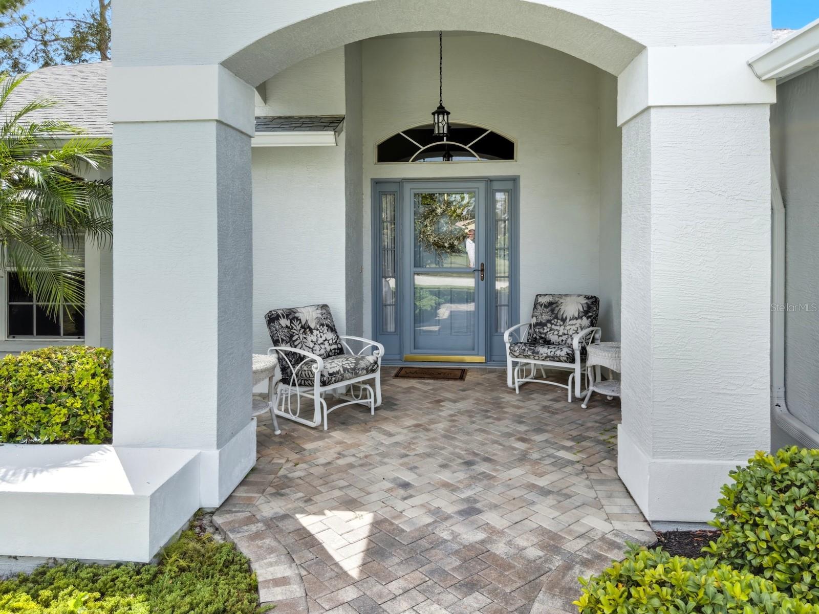 Image 5 of 70 For 18635 Myrtlewood Drive