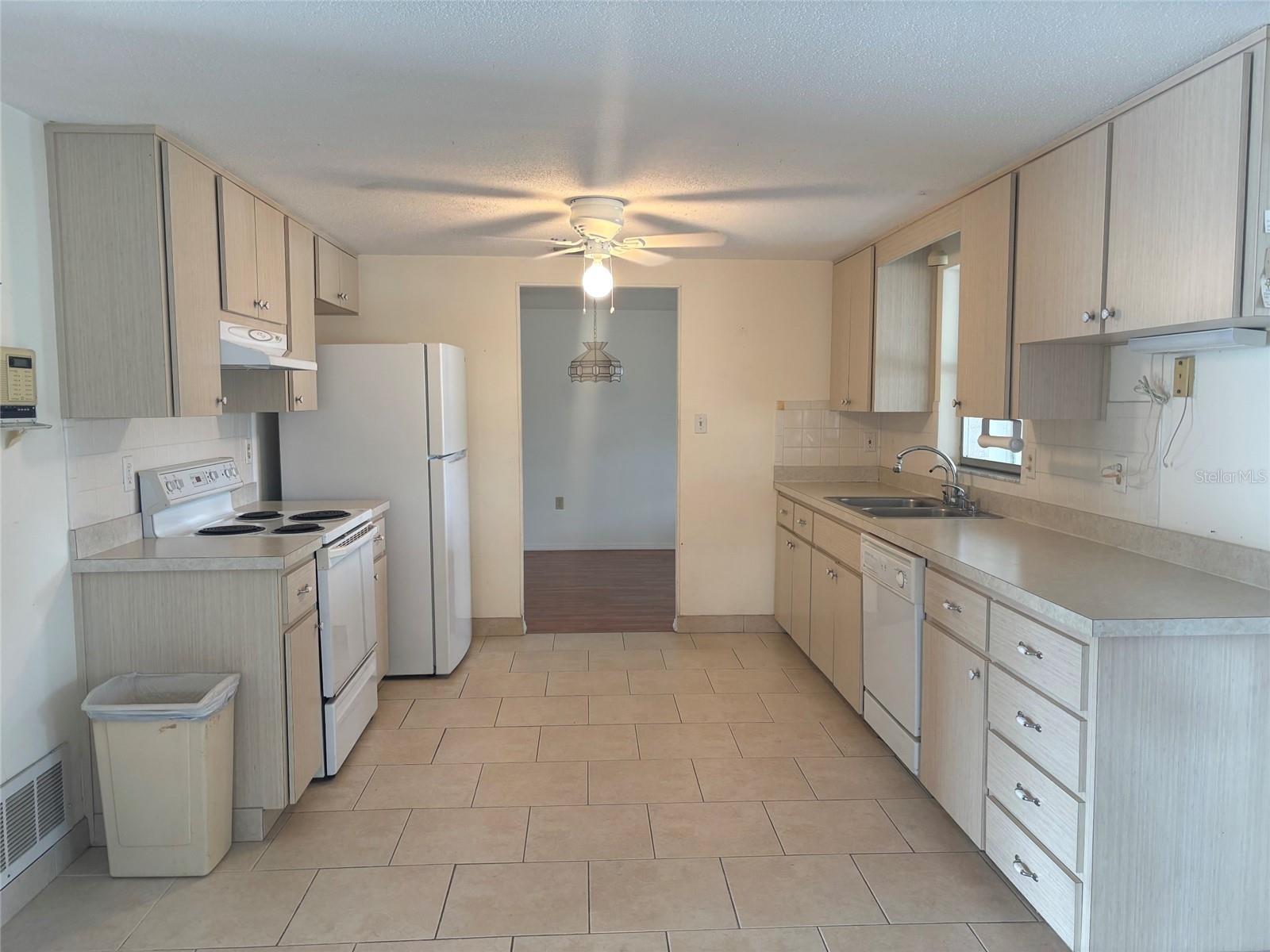 Image 6 of 10 For 10200 Amadeus Drive